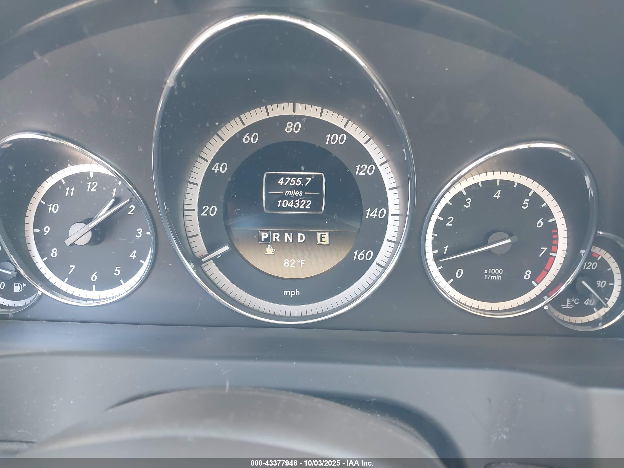 MERCEDES-BENZ E image 7