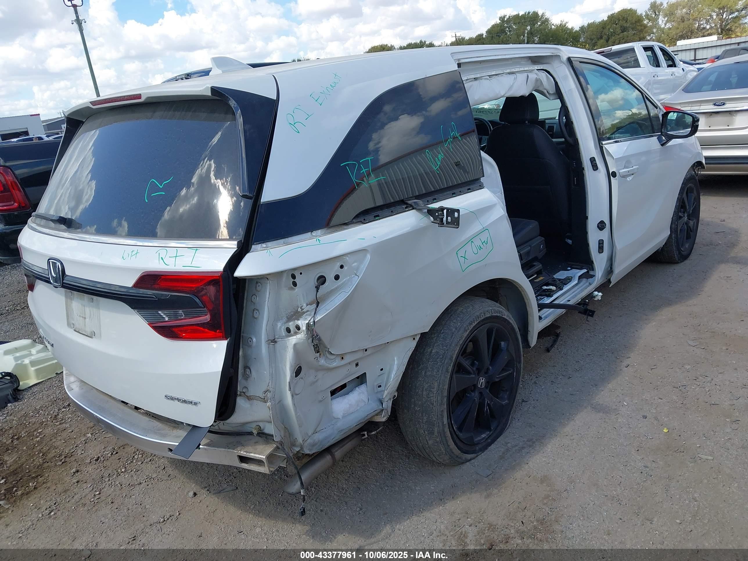 HONDA ODYSSEY image 4