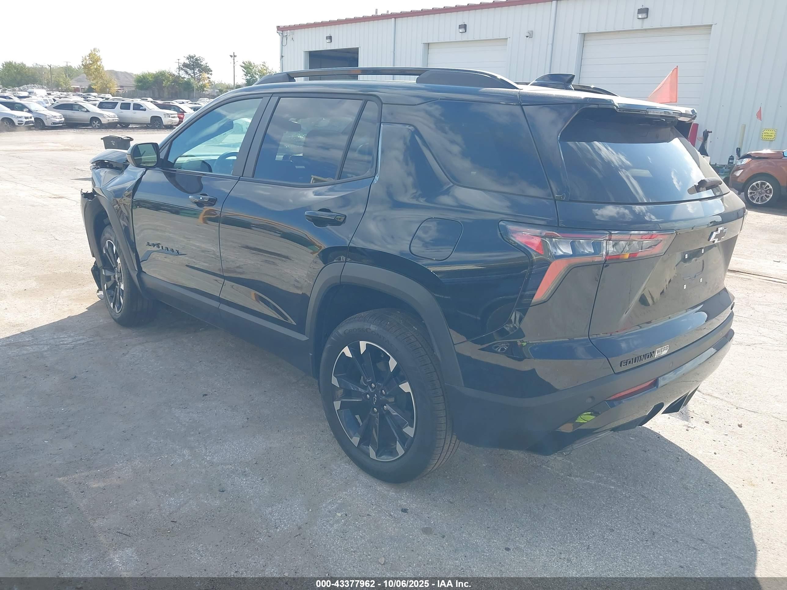 CHEVROLET EQUINOX image 3
