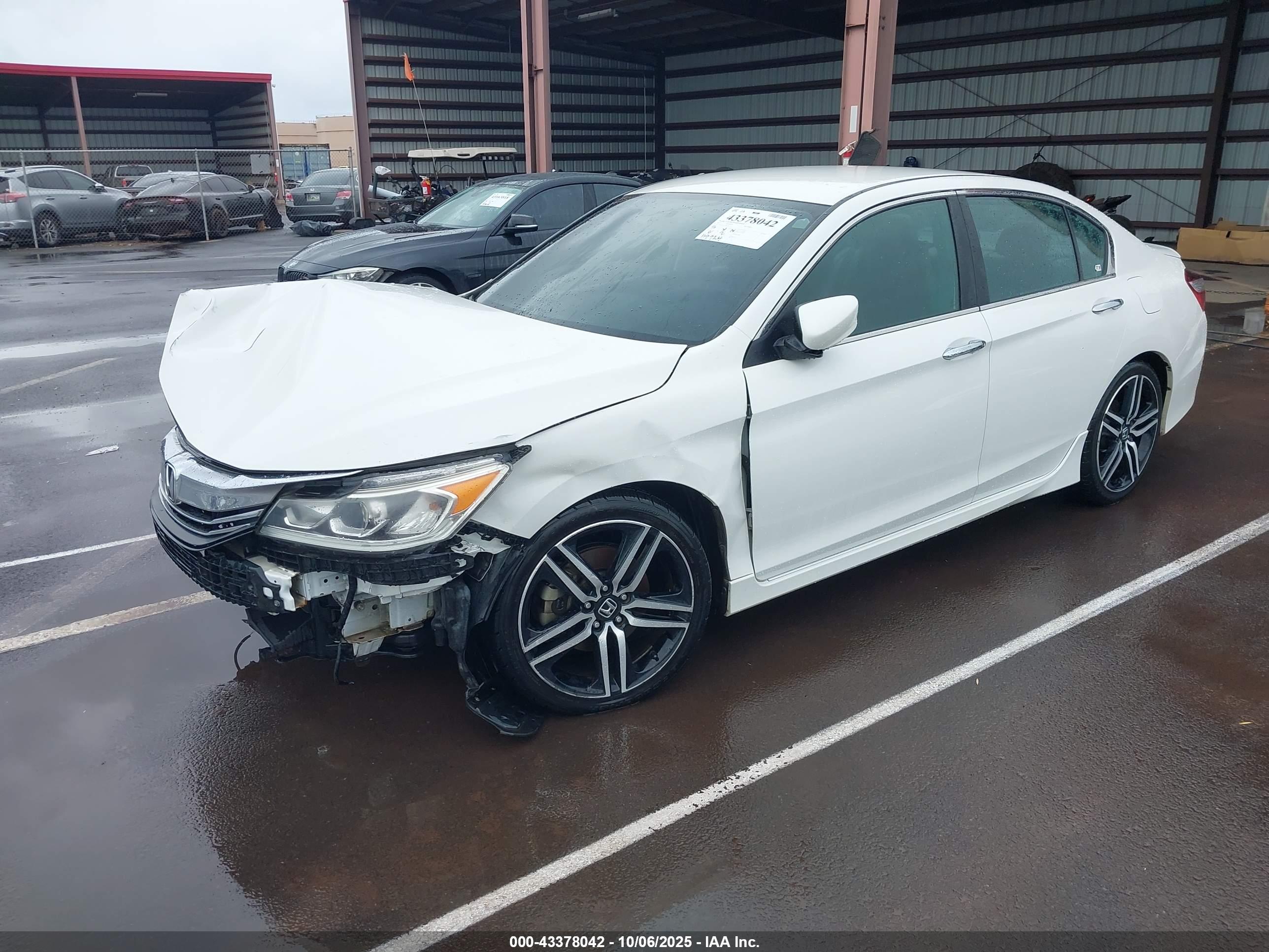 HONDA ACCORD image 2