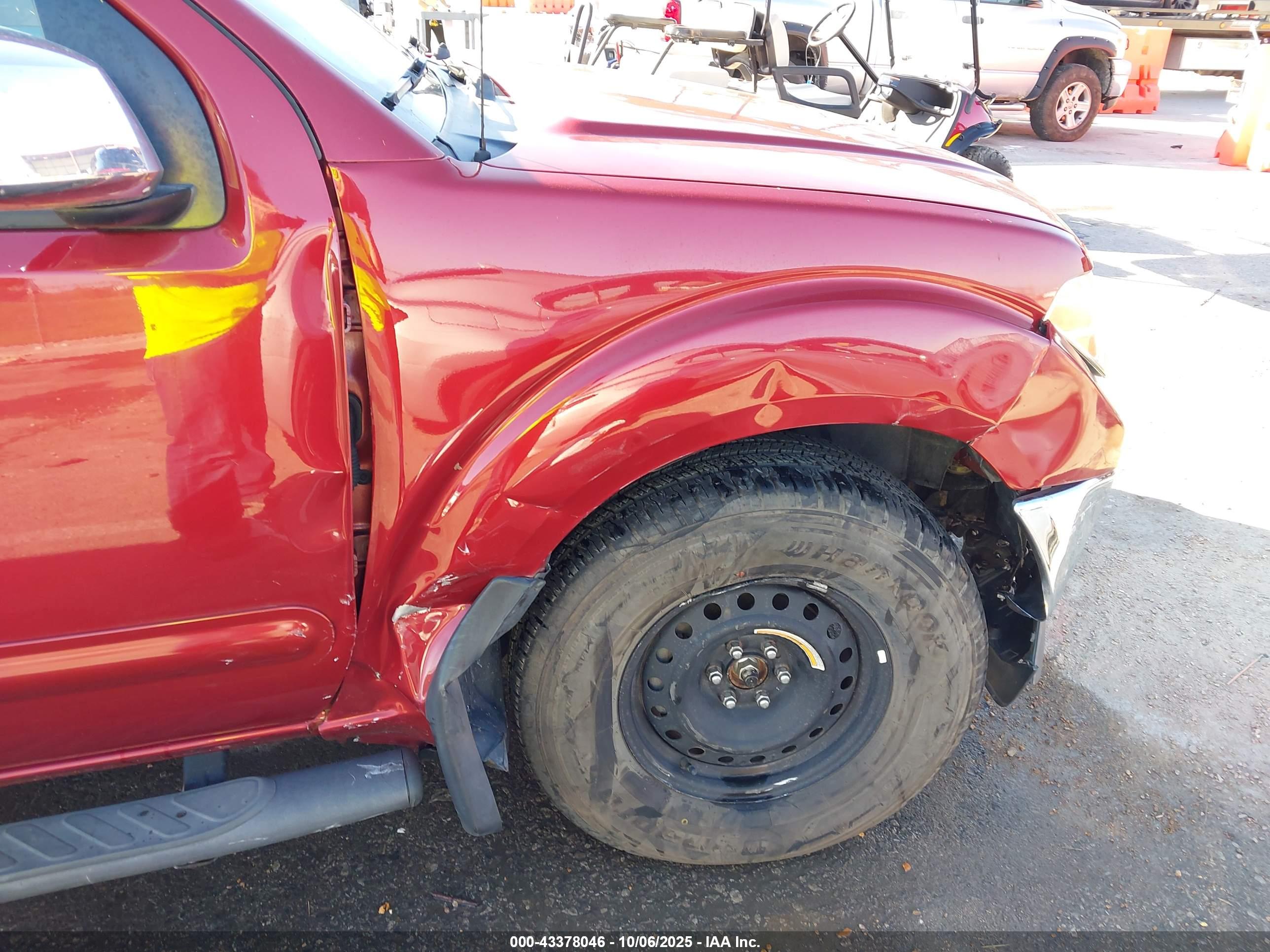 NISSAN FRONTIER image 6
