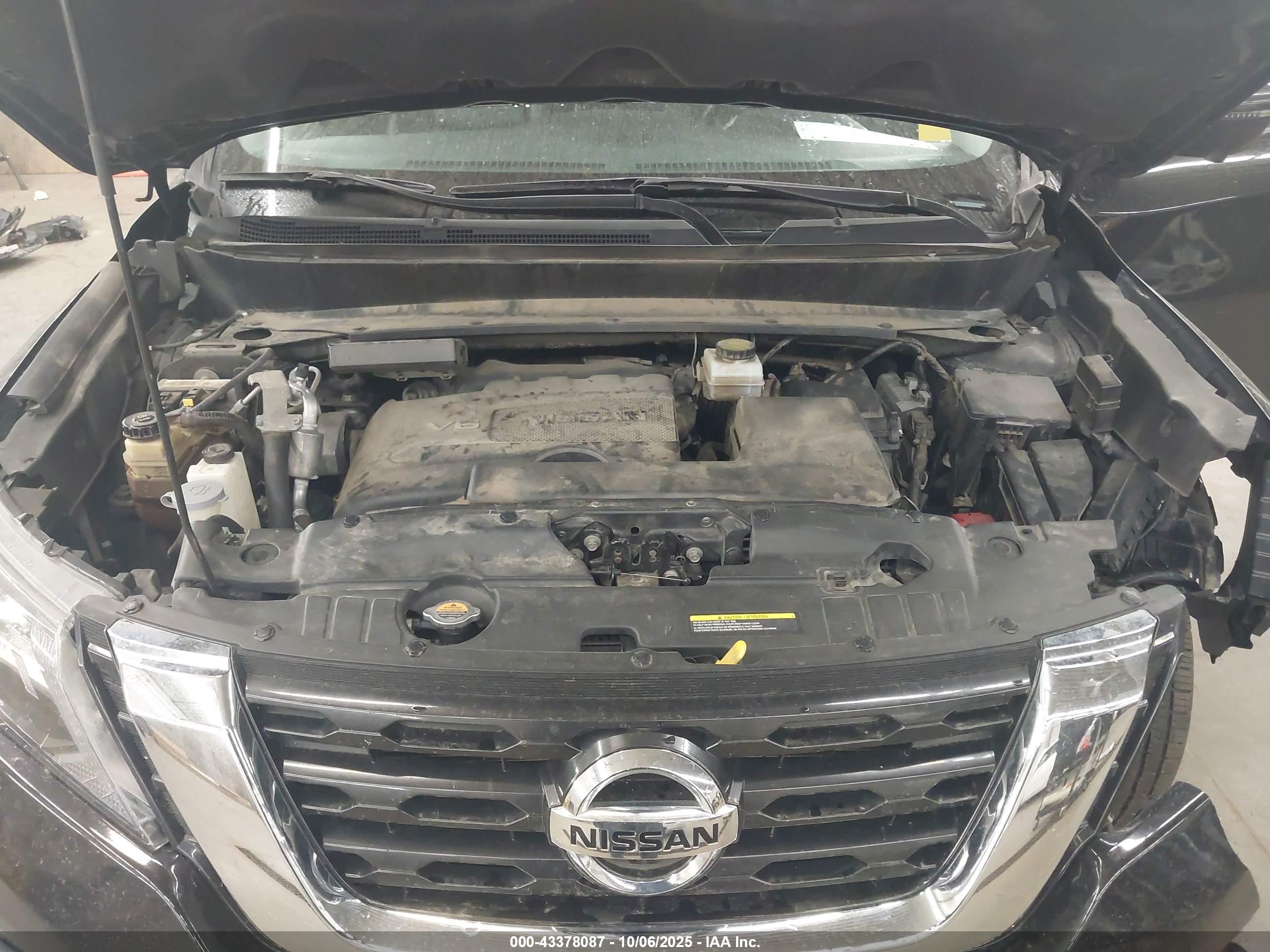 NISSAN PATHFINDER image 10