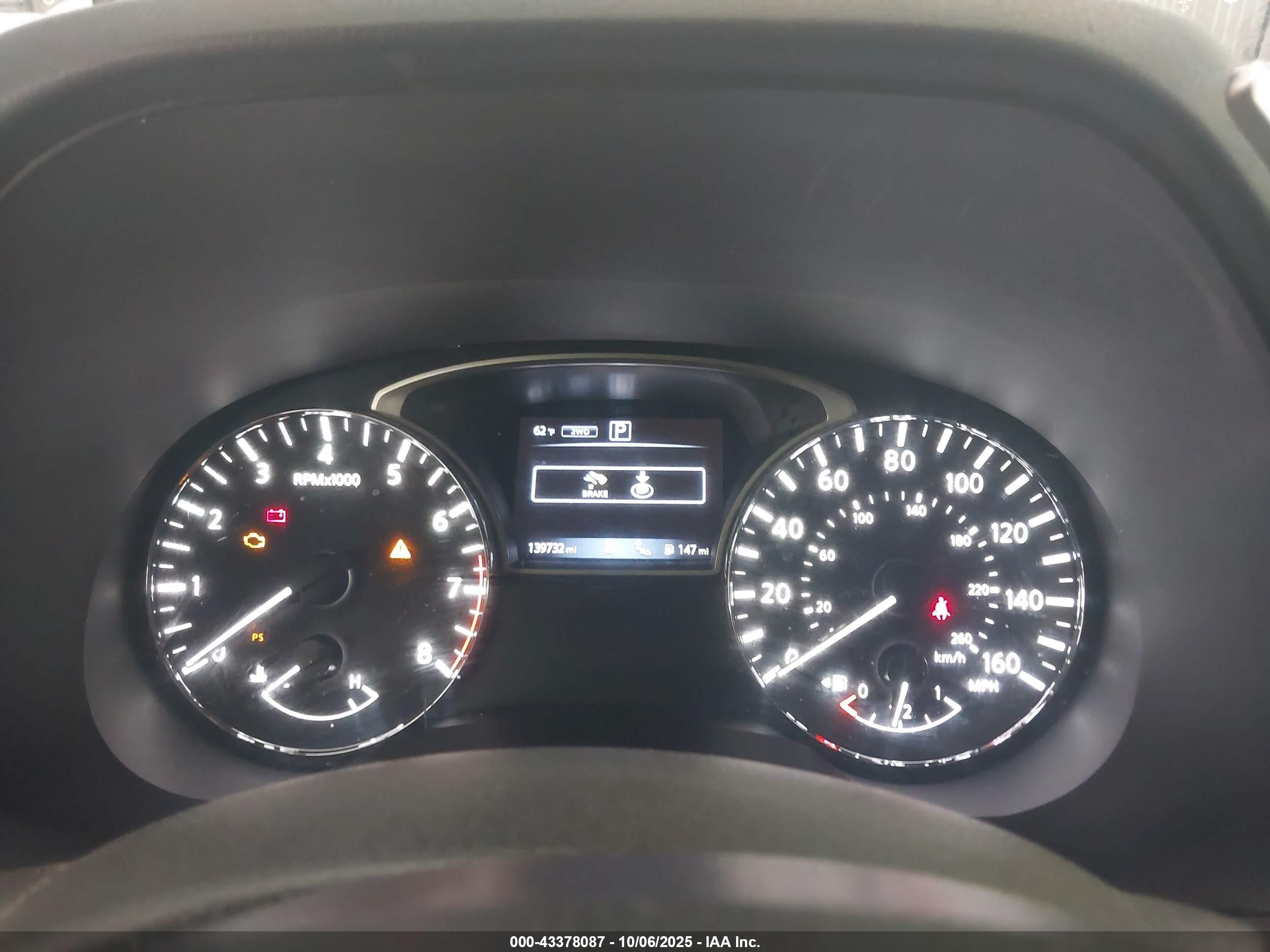 NISSAN PATHFINDER image 7