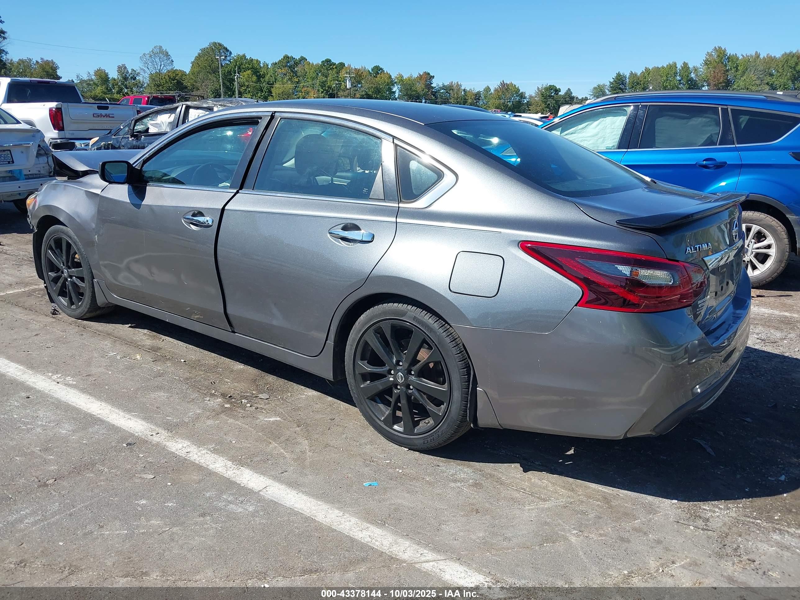 NISSAN ALTIMA image 3