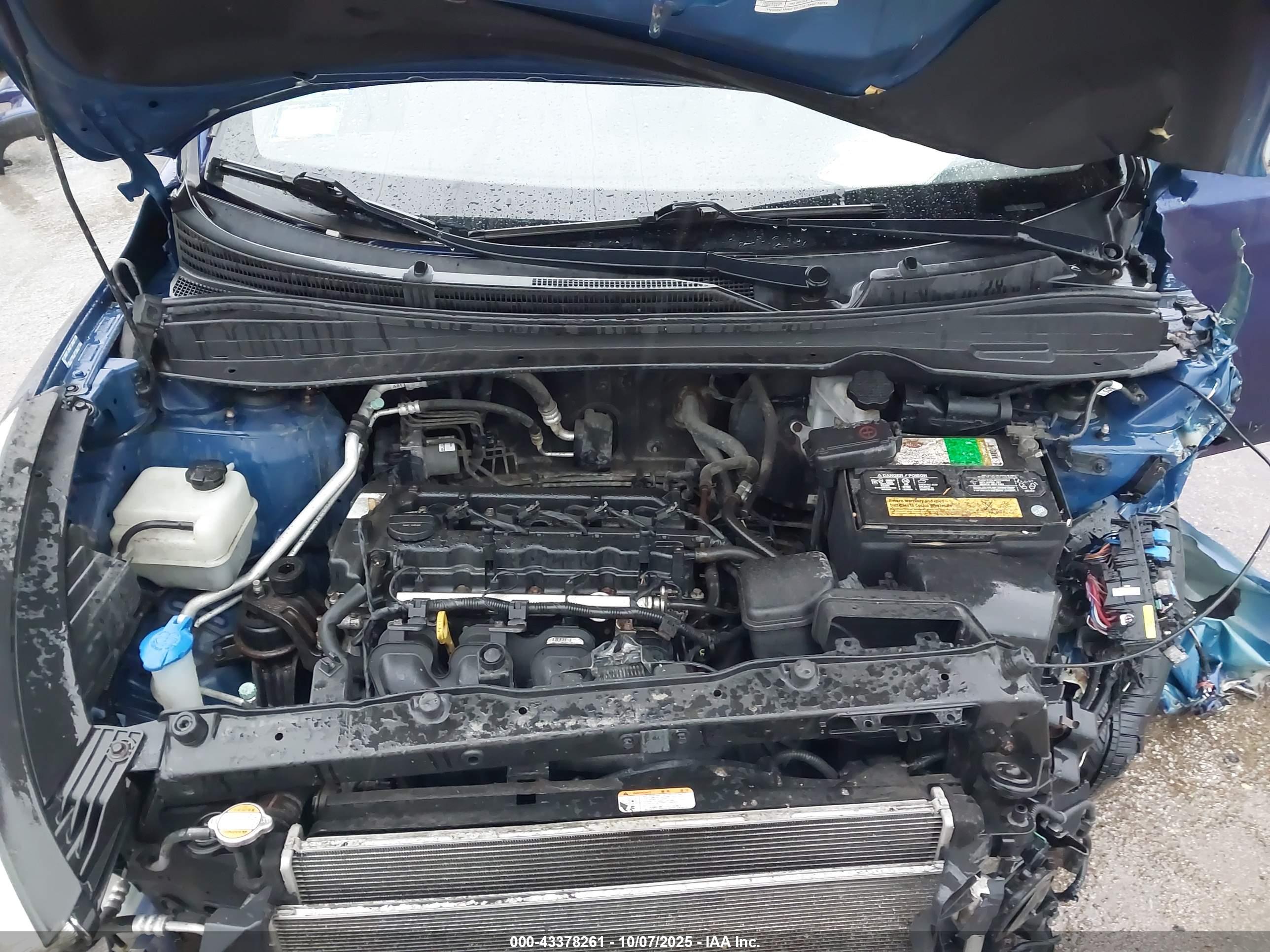 HYUNDAI TUCSON image 10