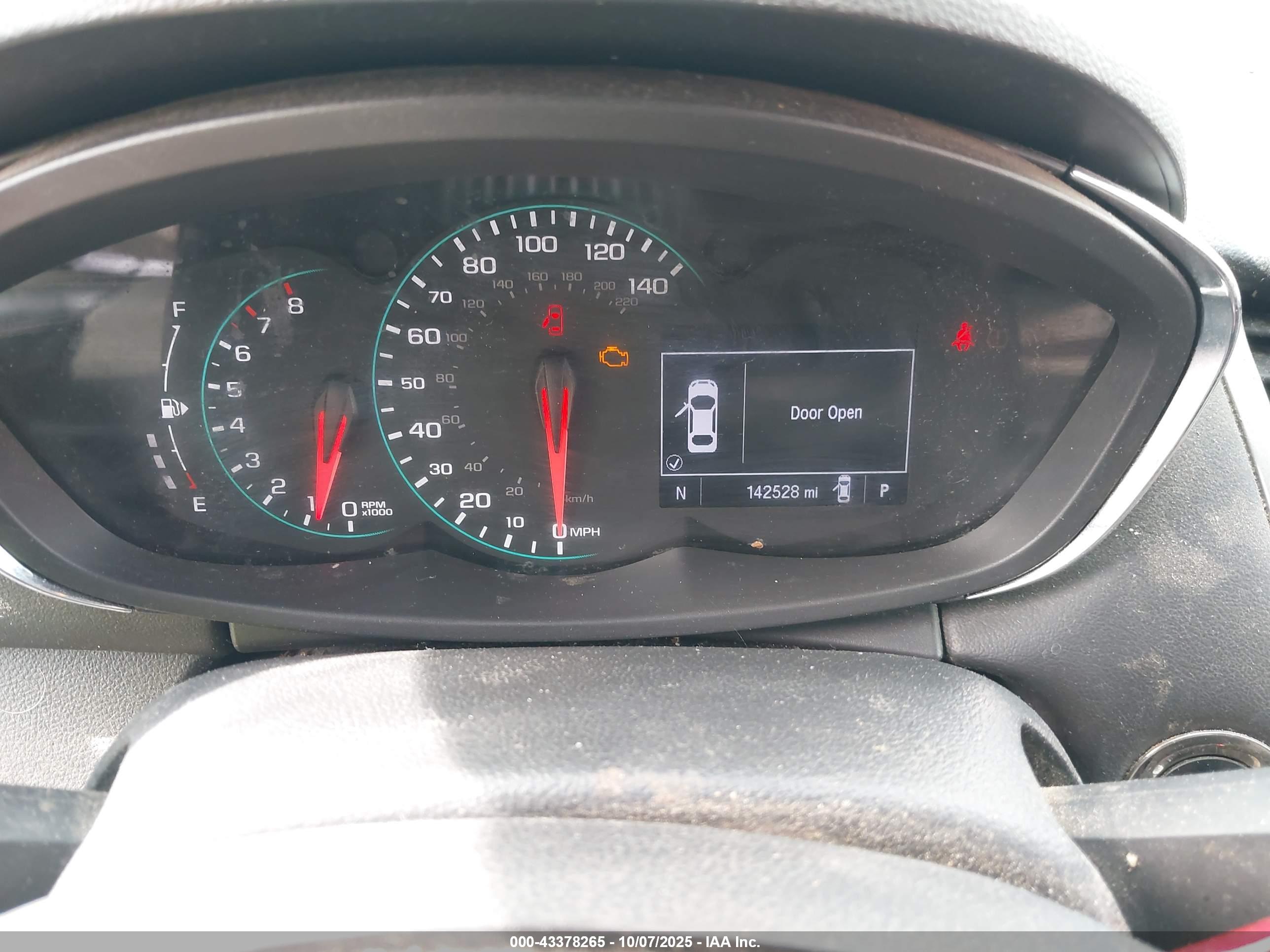 CHEVROLET TRAX image 7