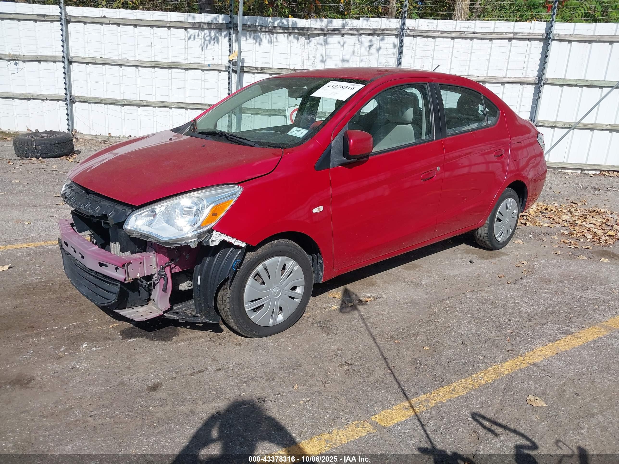 MITSUBISHI MIRAGE image 2