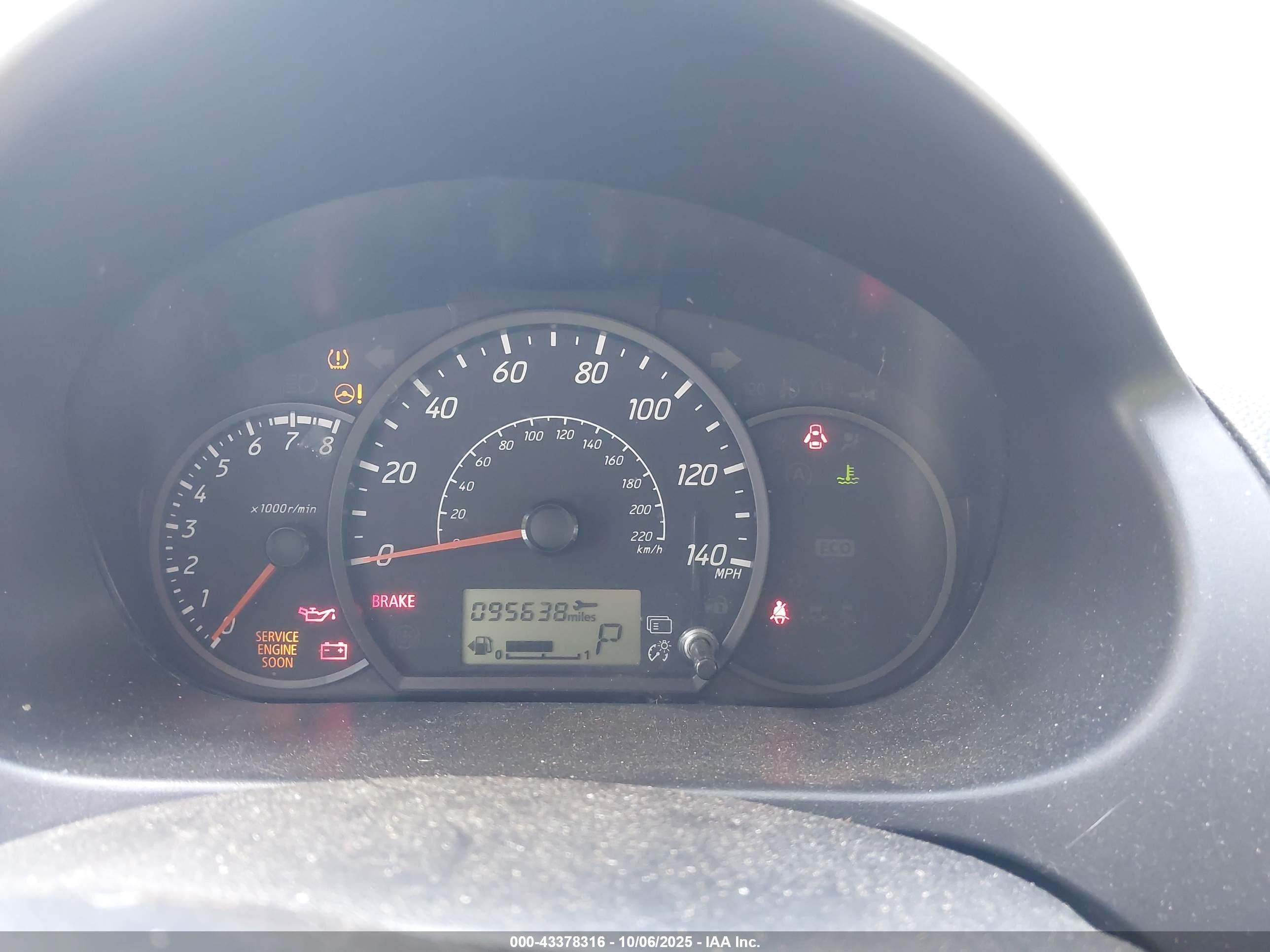MITSUBISHI MIRAGE image 7