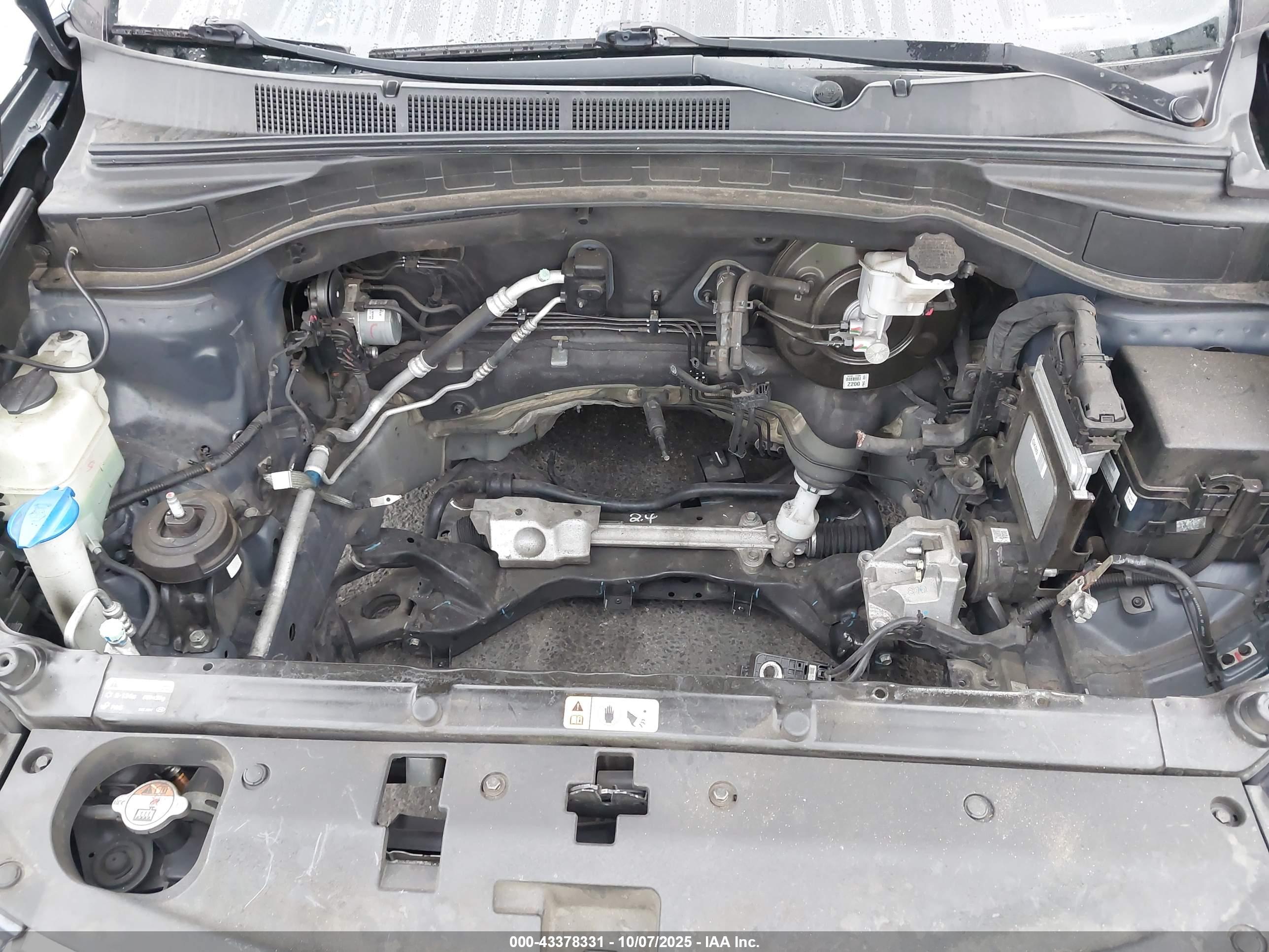 HYUNDAI SANTA image 10