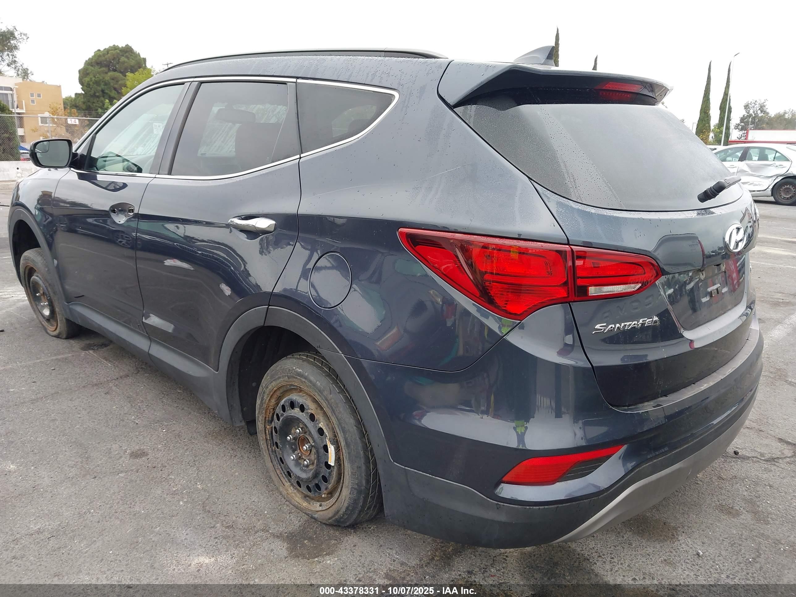 HYUNDAI SANTA image 3