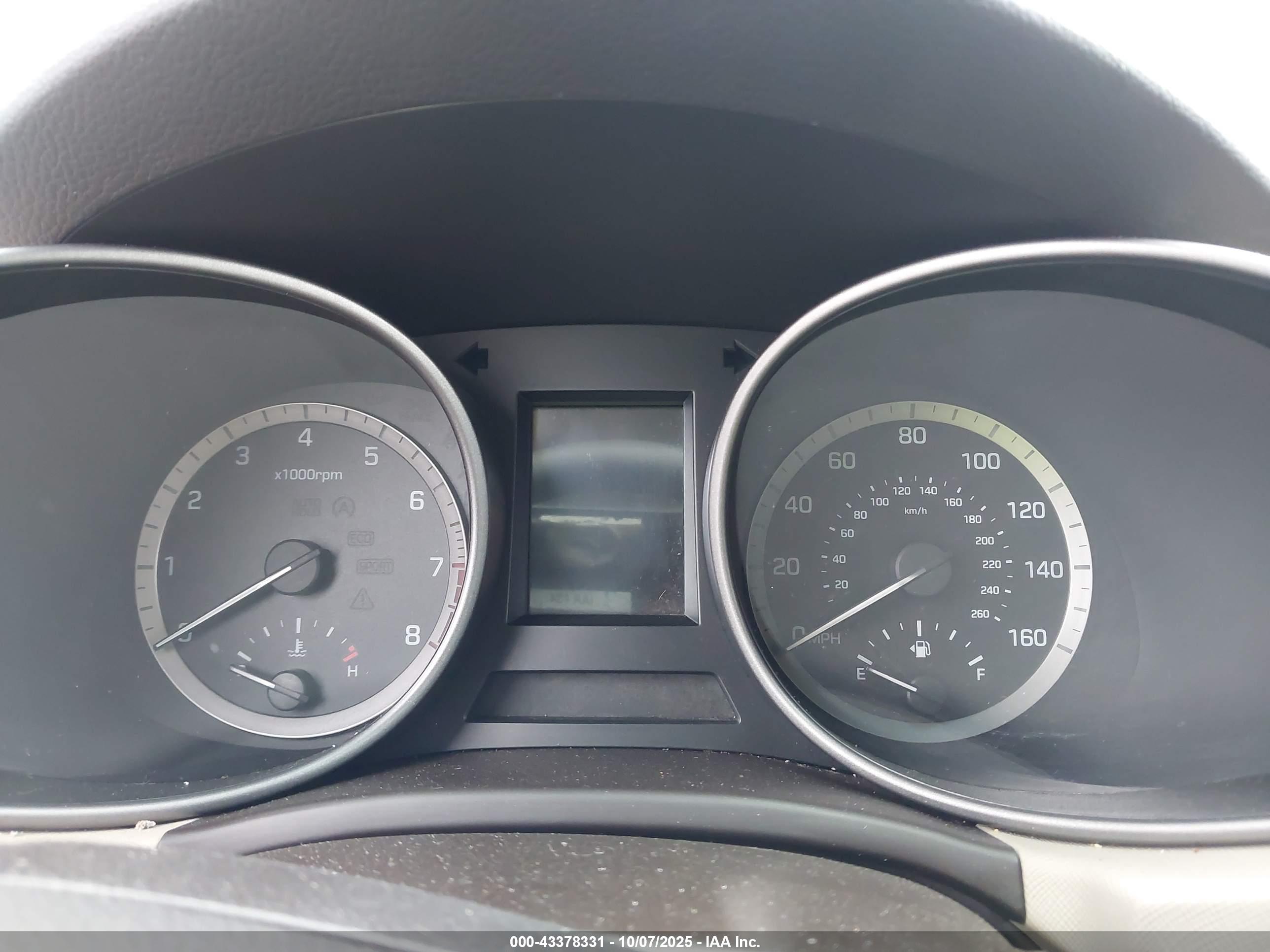 HYUNDAI SANTA image 7