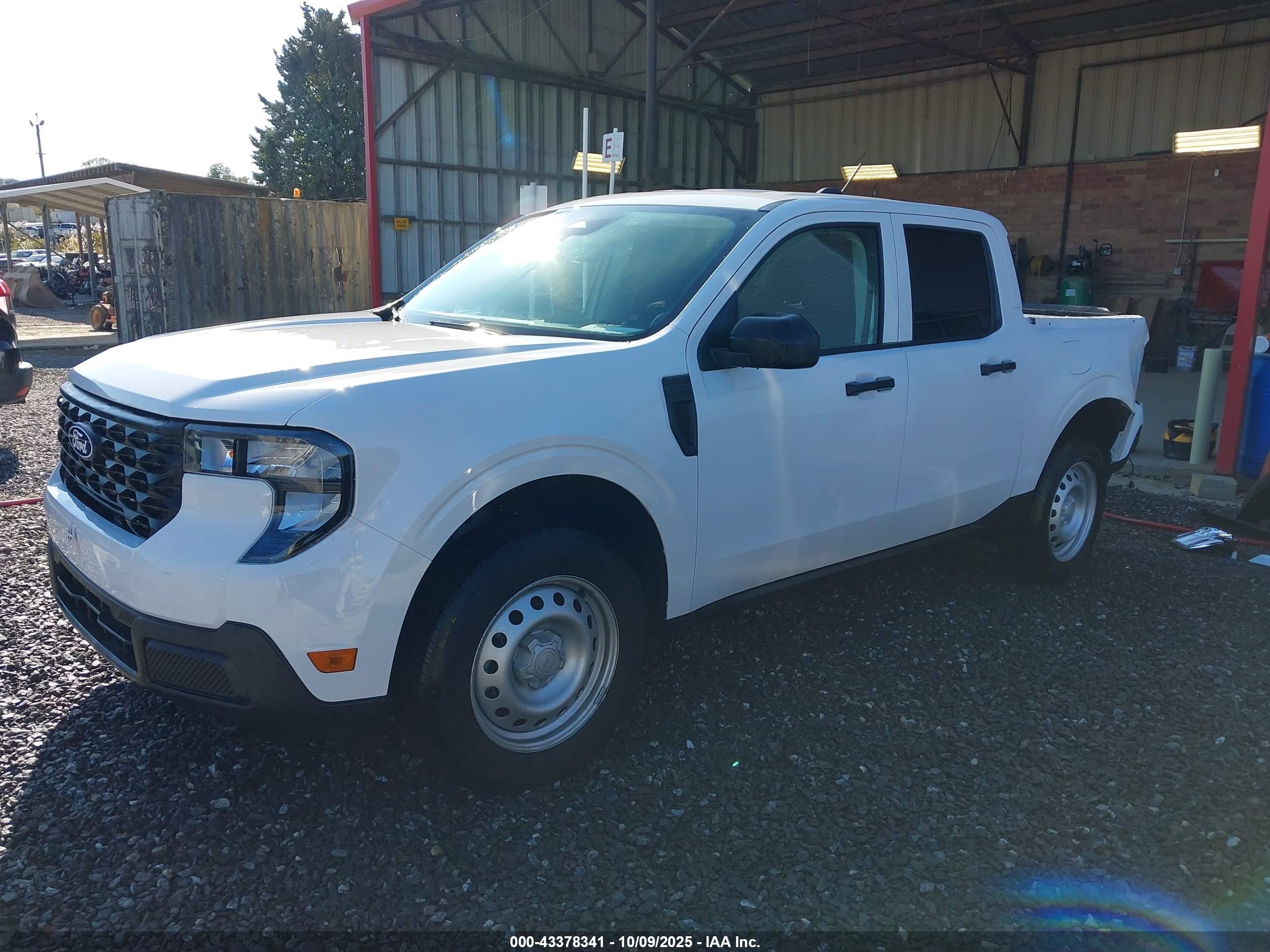 FORD MAVERICK image 2