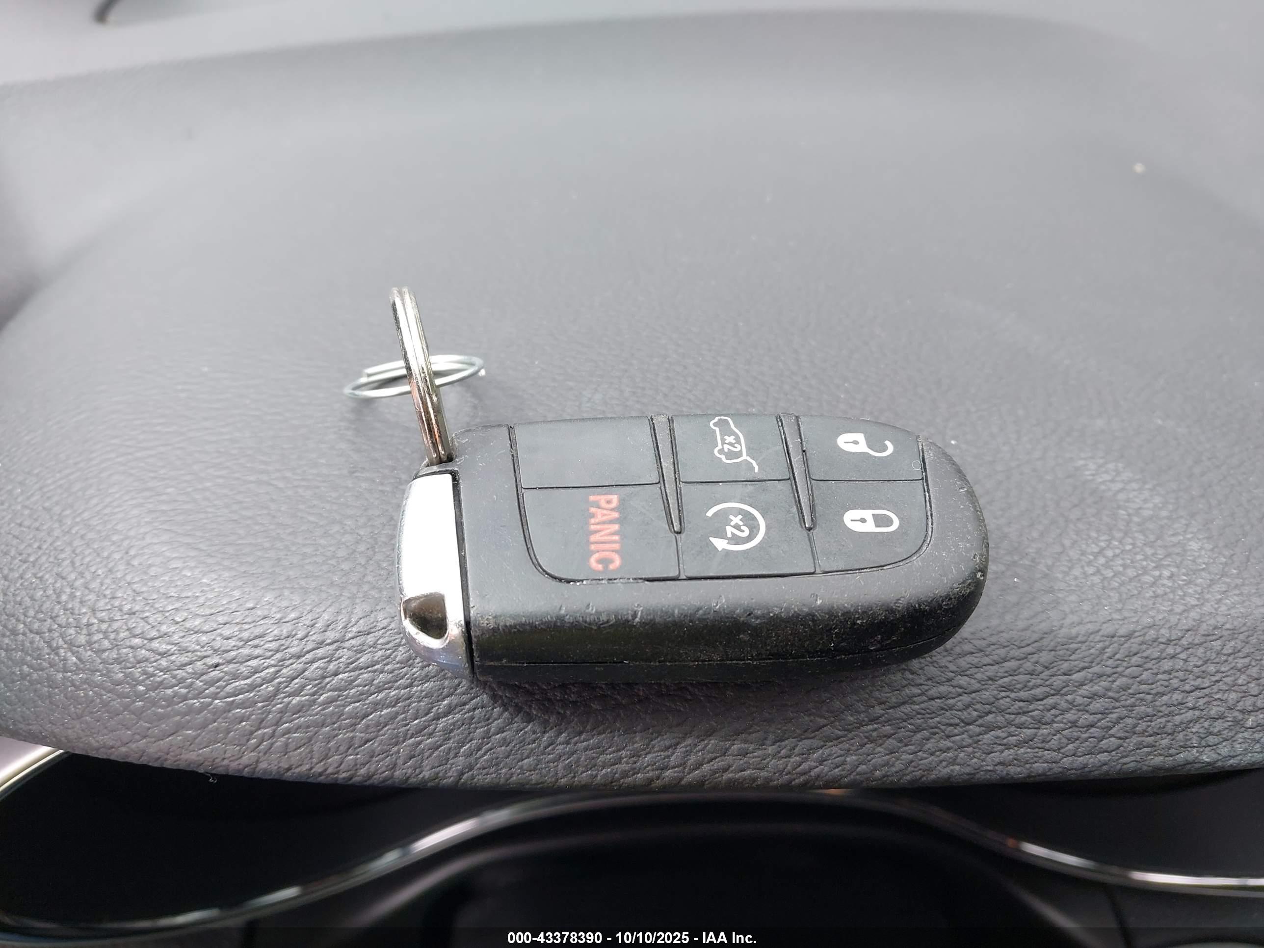 JEEP GRAND image 11