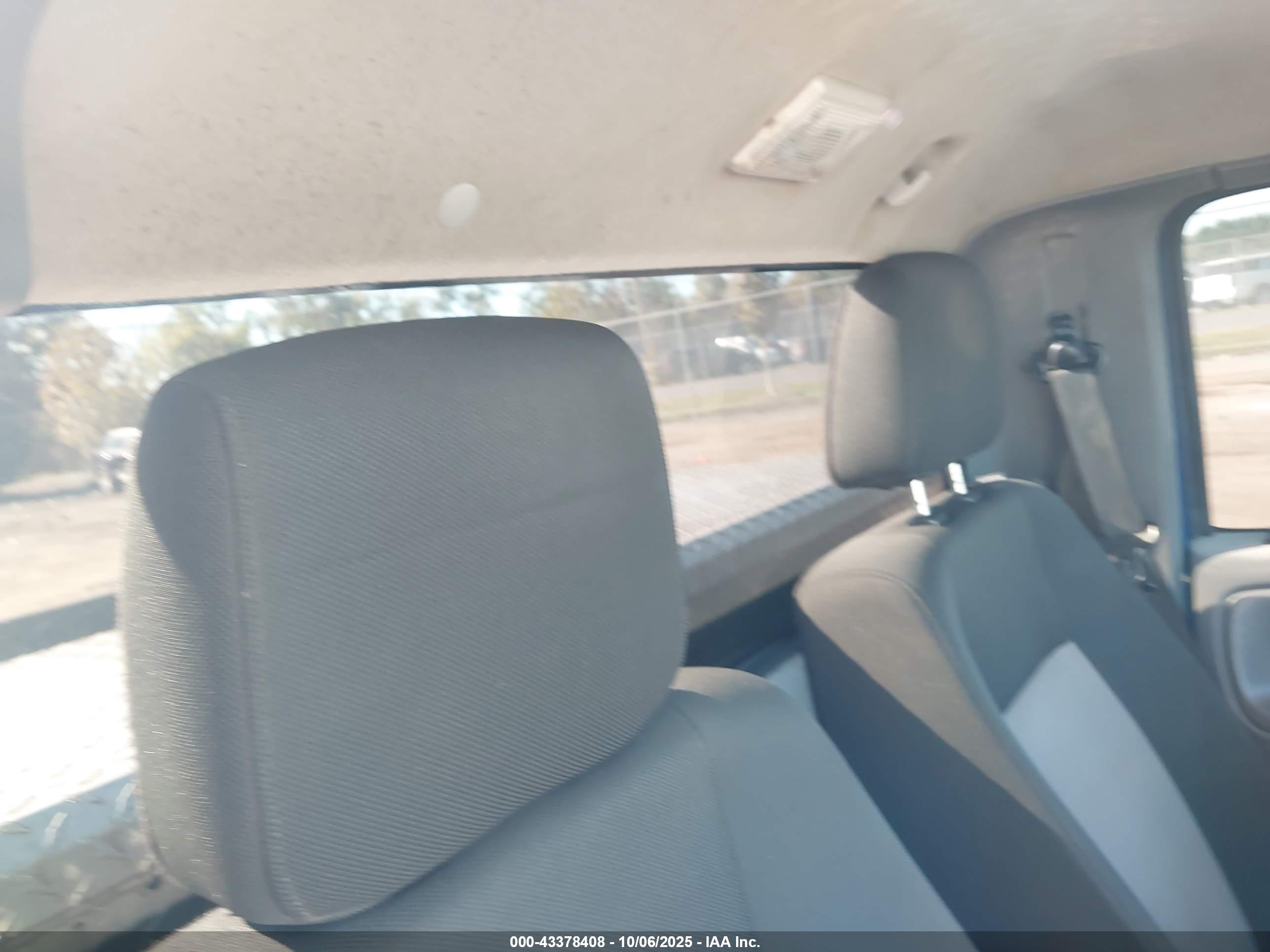 FORD RANGER image 8