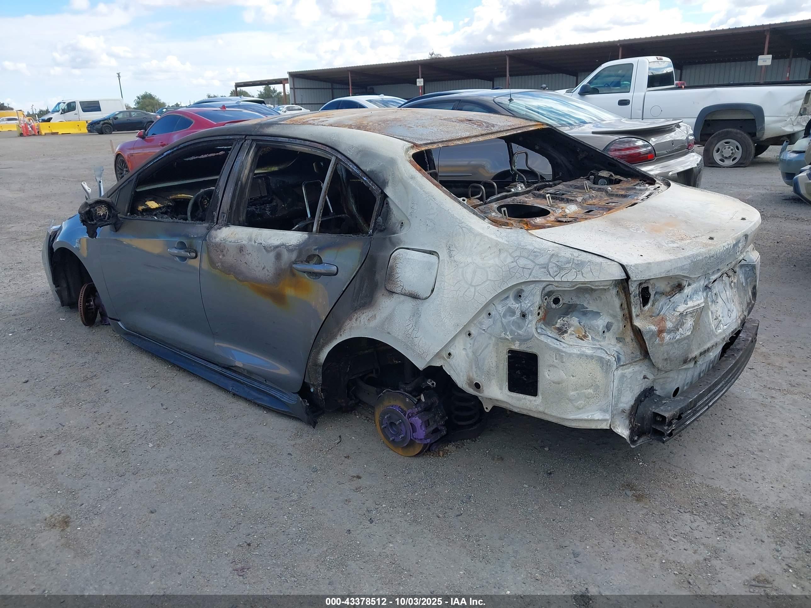 TOYOTA COROLLA image 3