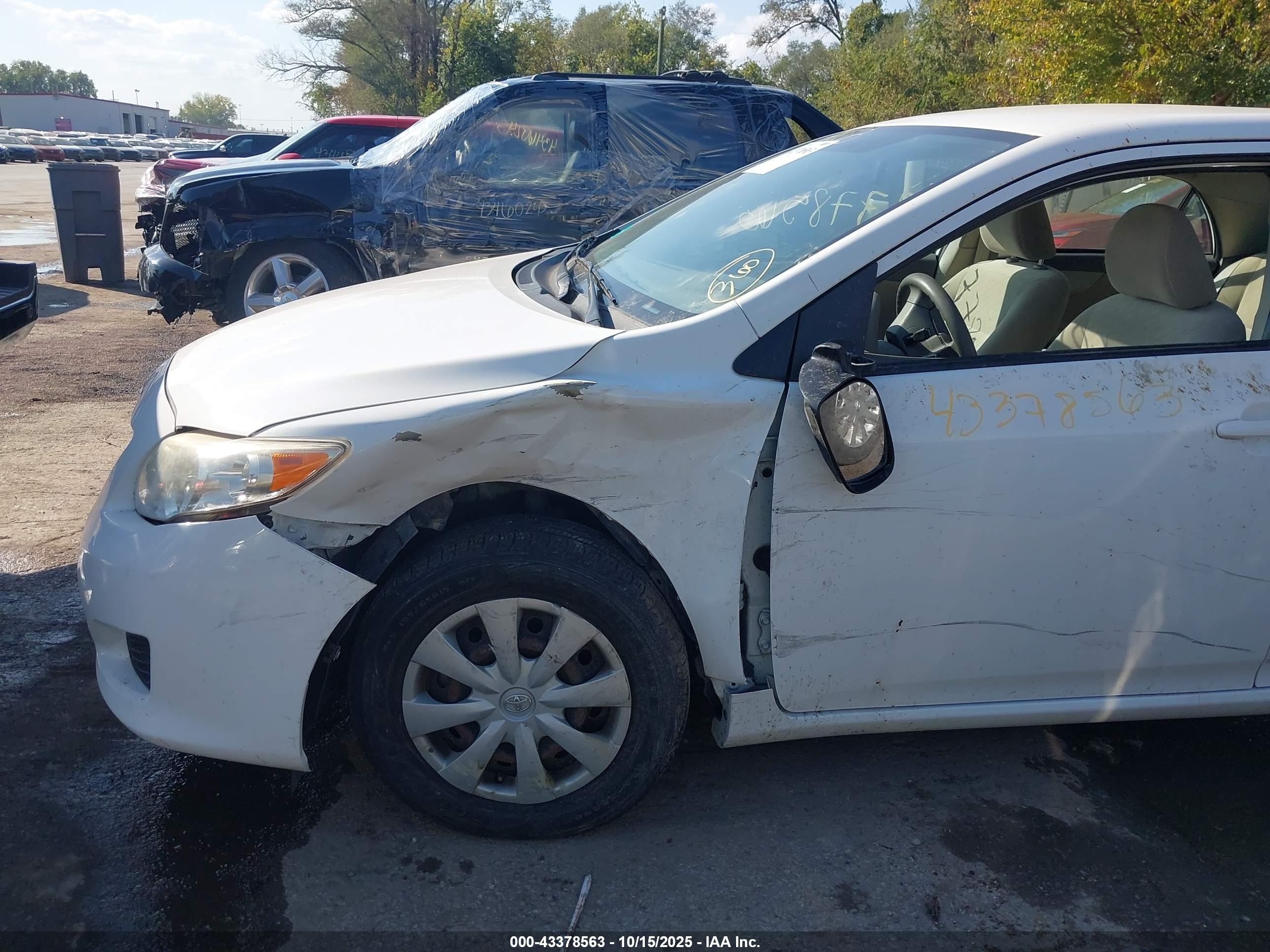 TOYOTA COROLLA image 6