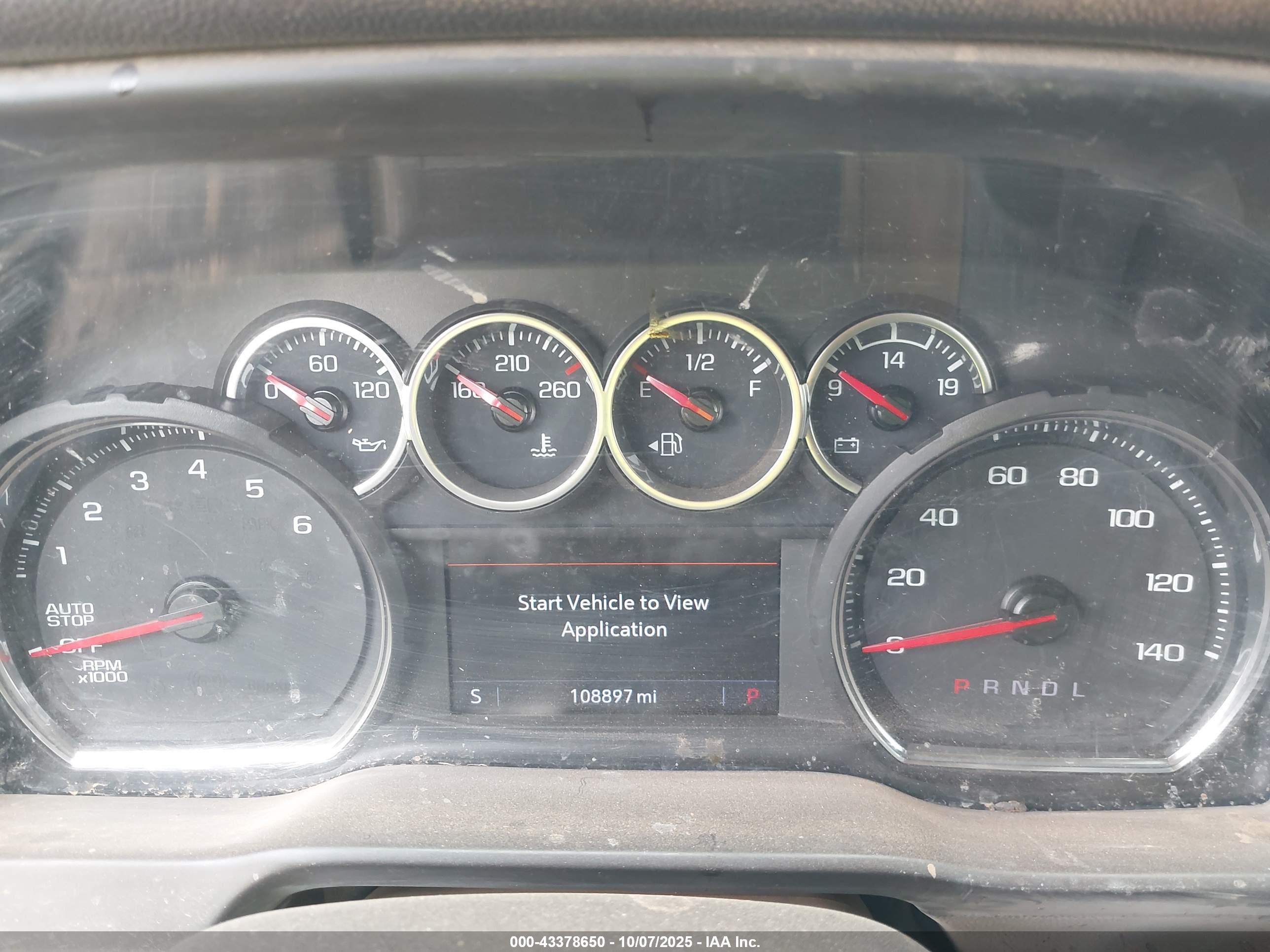 CHEVROLET SILVERADO image 7