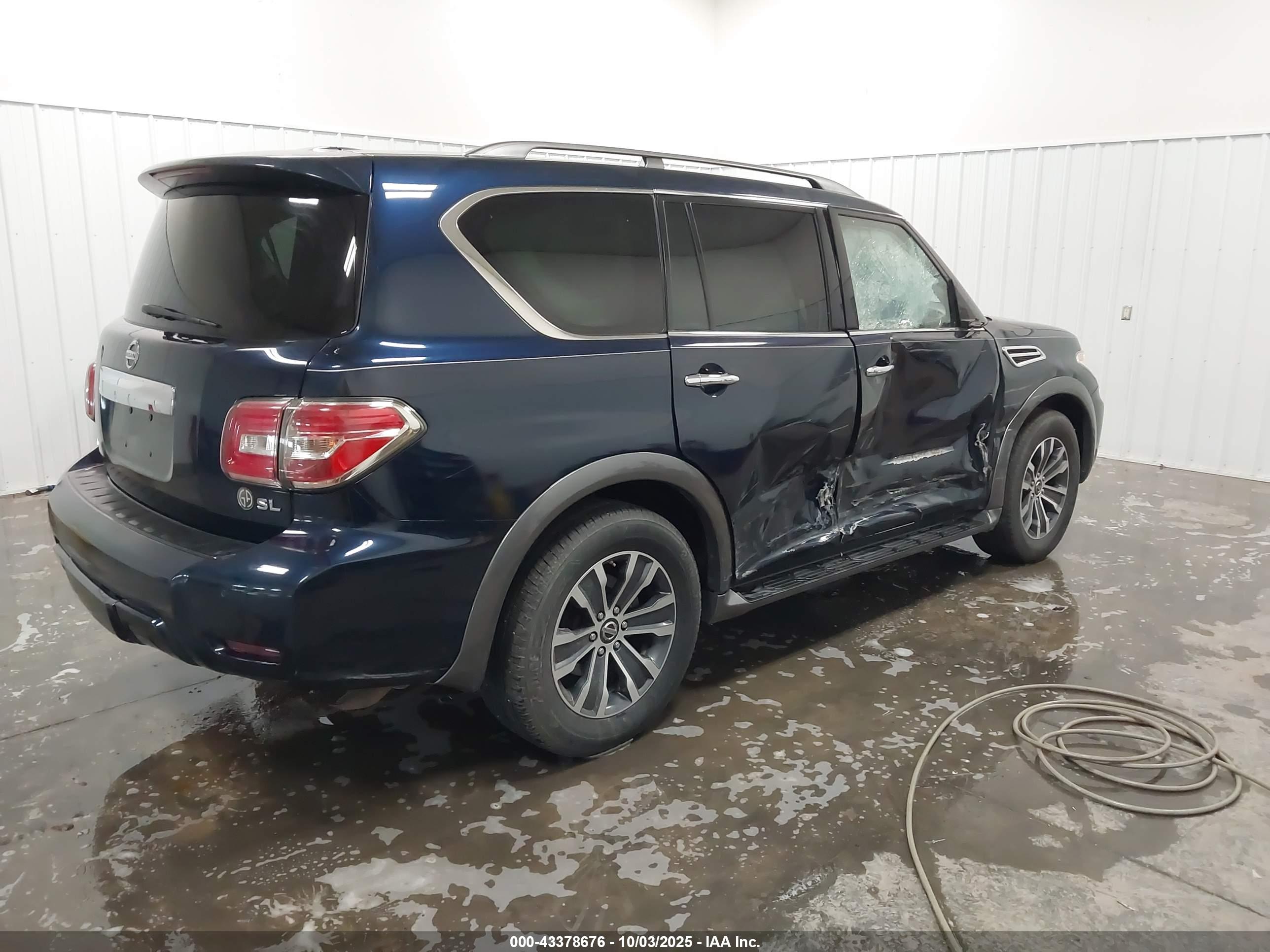 NISSAN ARMADA image 4