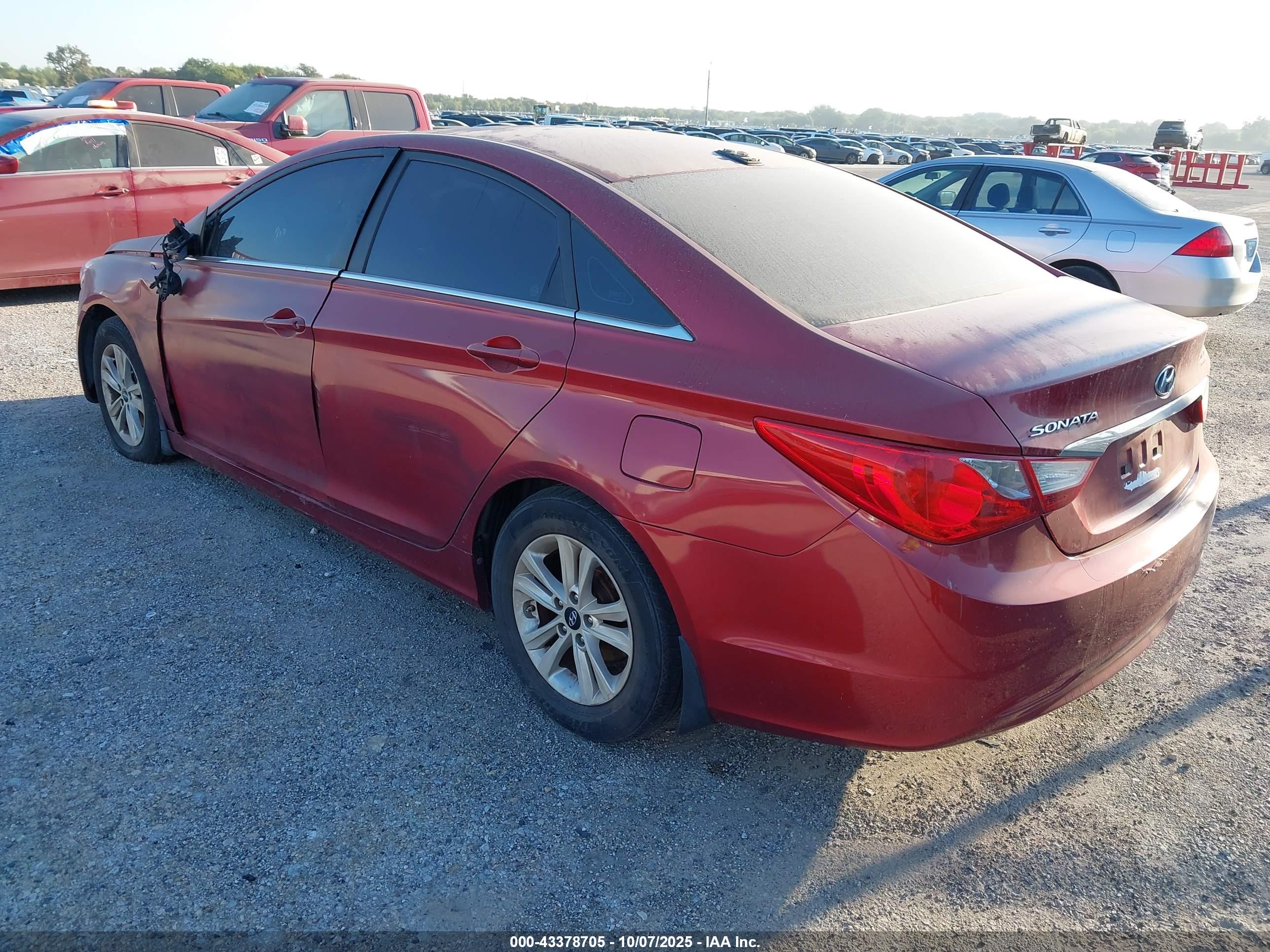 HYUNDAI SONATA image 3