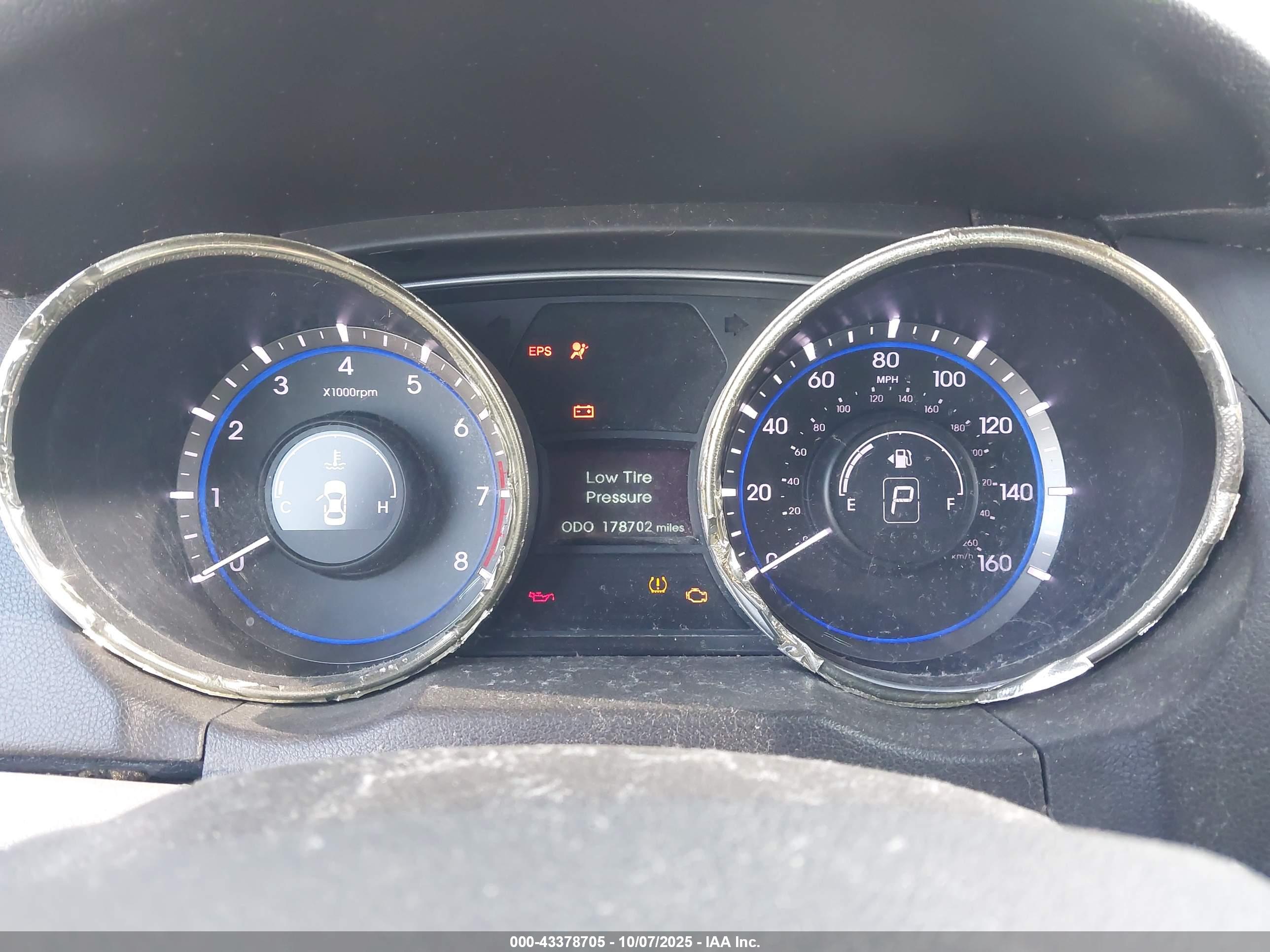 HYUNDAI SONATA image 7