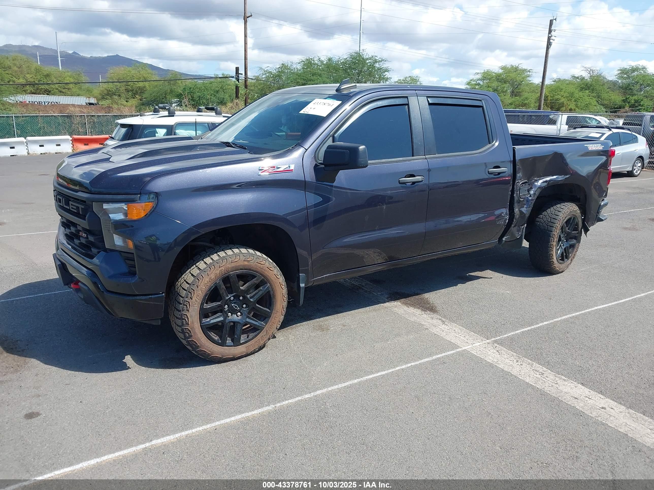 CHEVROLET SILVERADO image 2