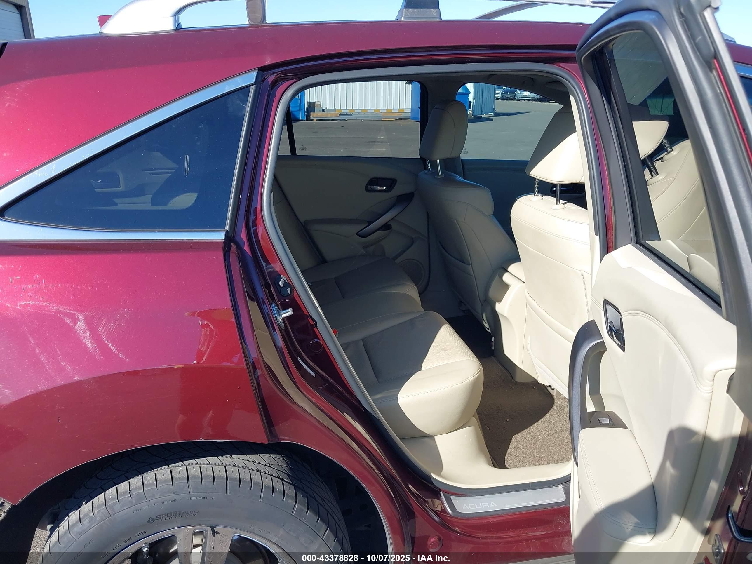 ACURA RDX image 8