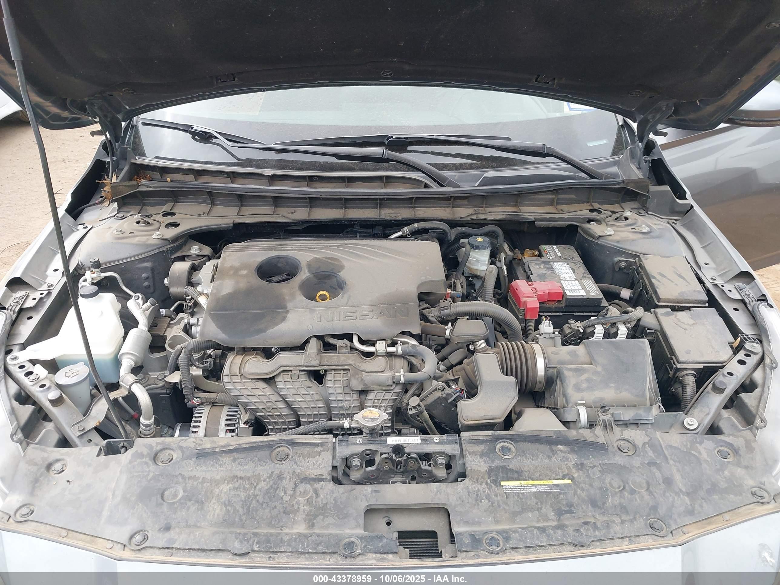 NISSAN ALTIMA image 10