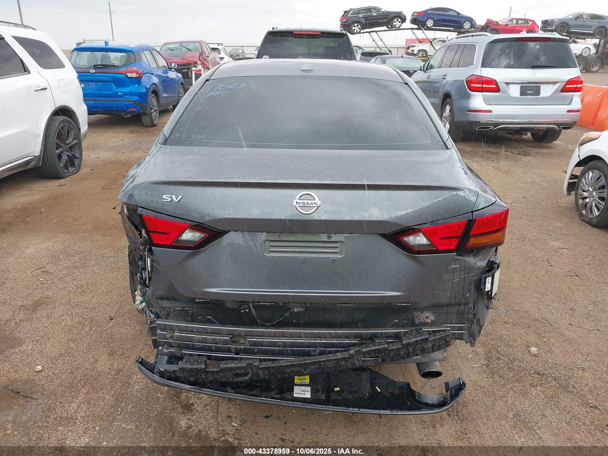 NISSAN ALTIMA image 6