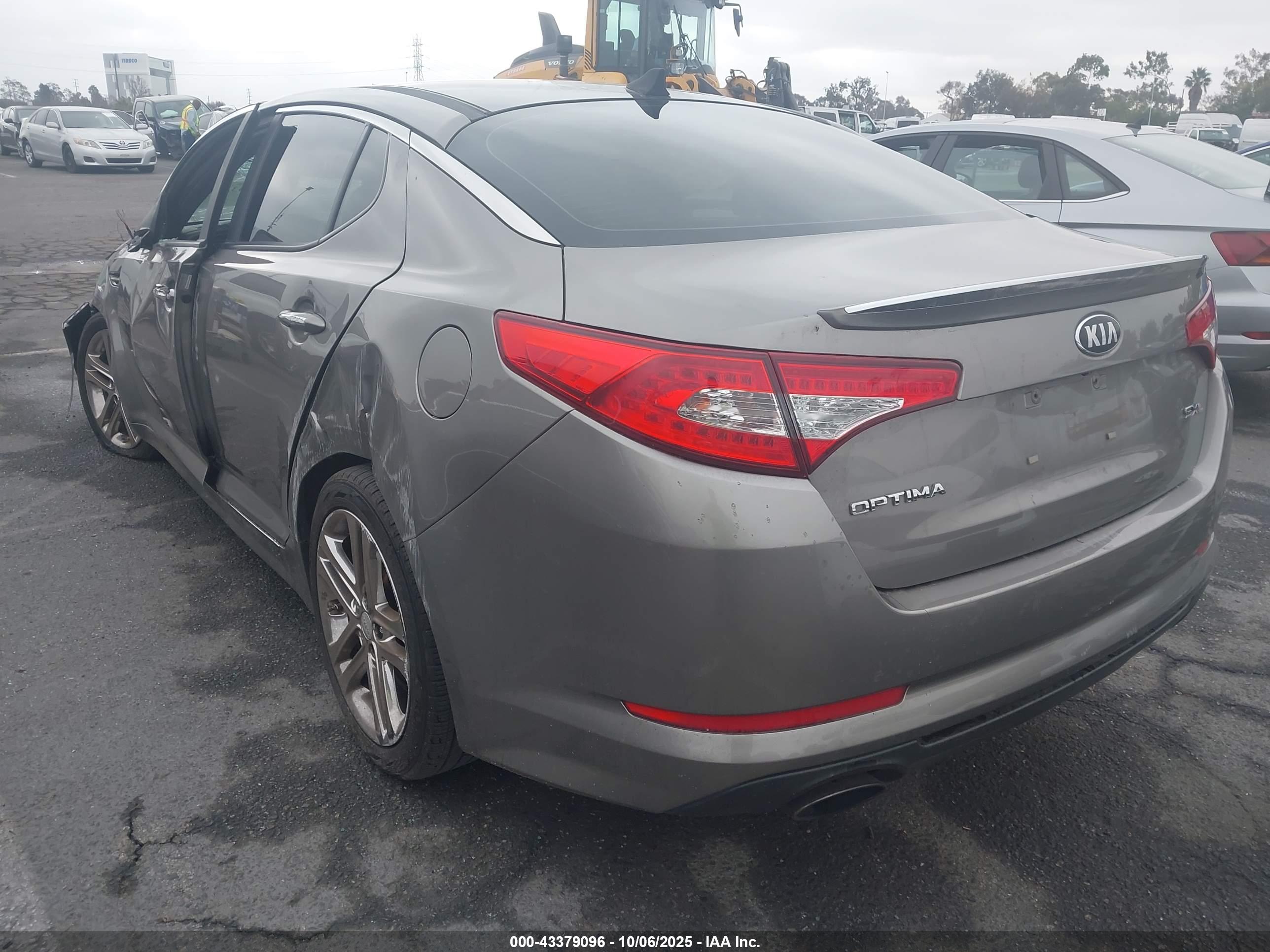 KIA OPTIMA image 3