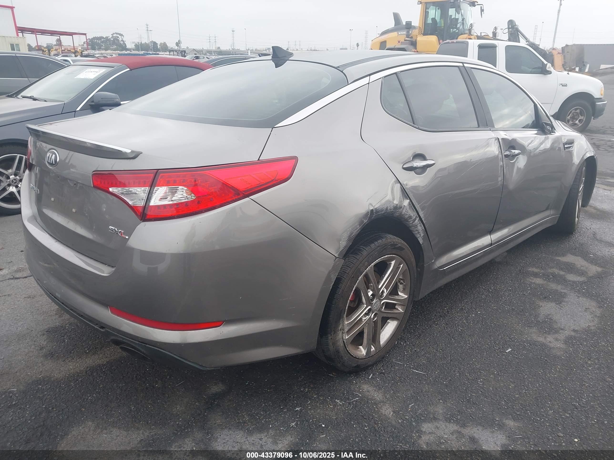 KIA OPTIMA image 4