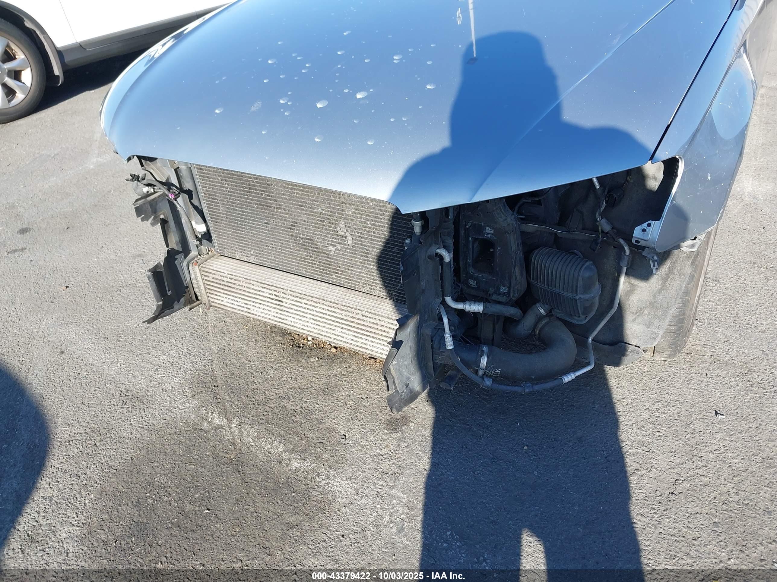 AUDI A4 image 6