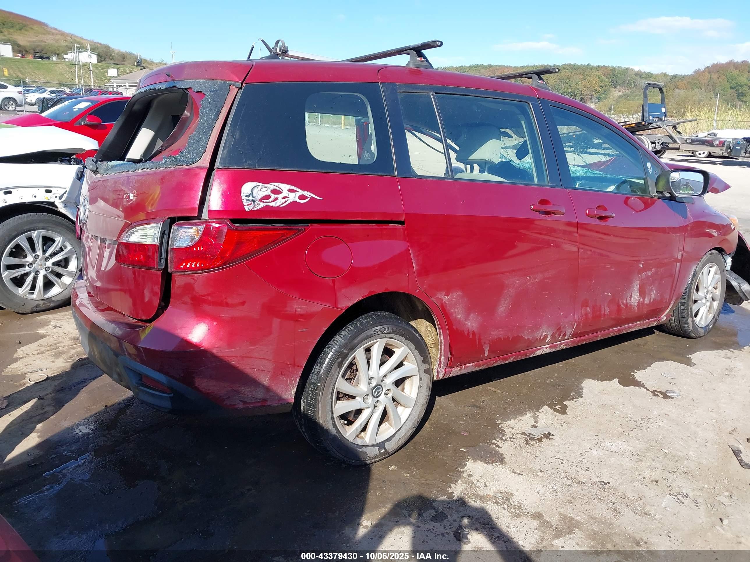 MAZDA MAZDA5 image 4