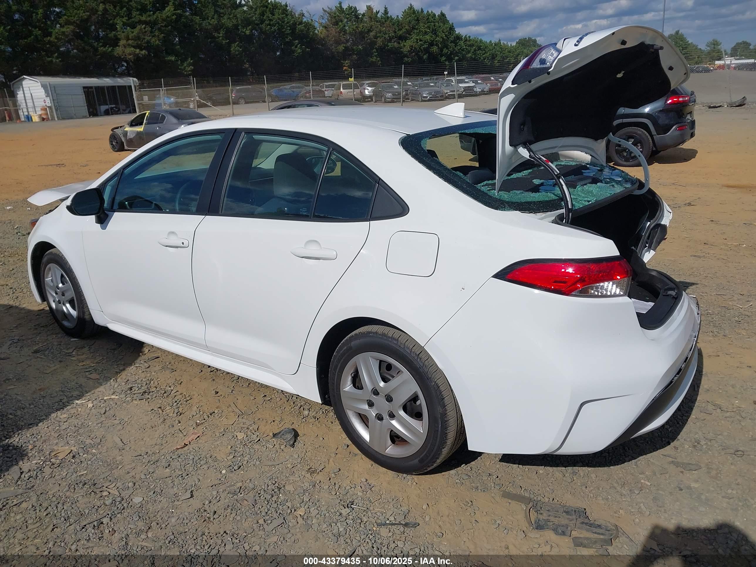 TOYOTA COROLLA image 3