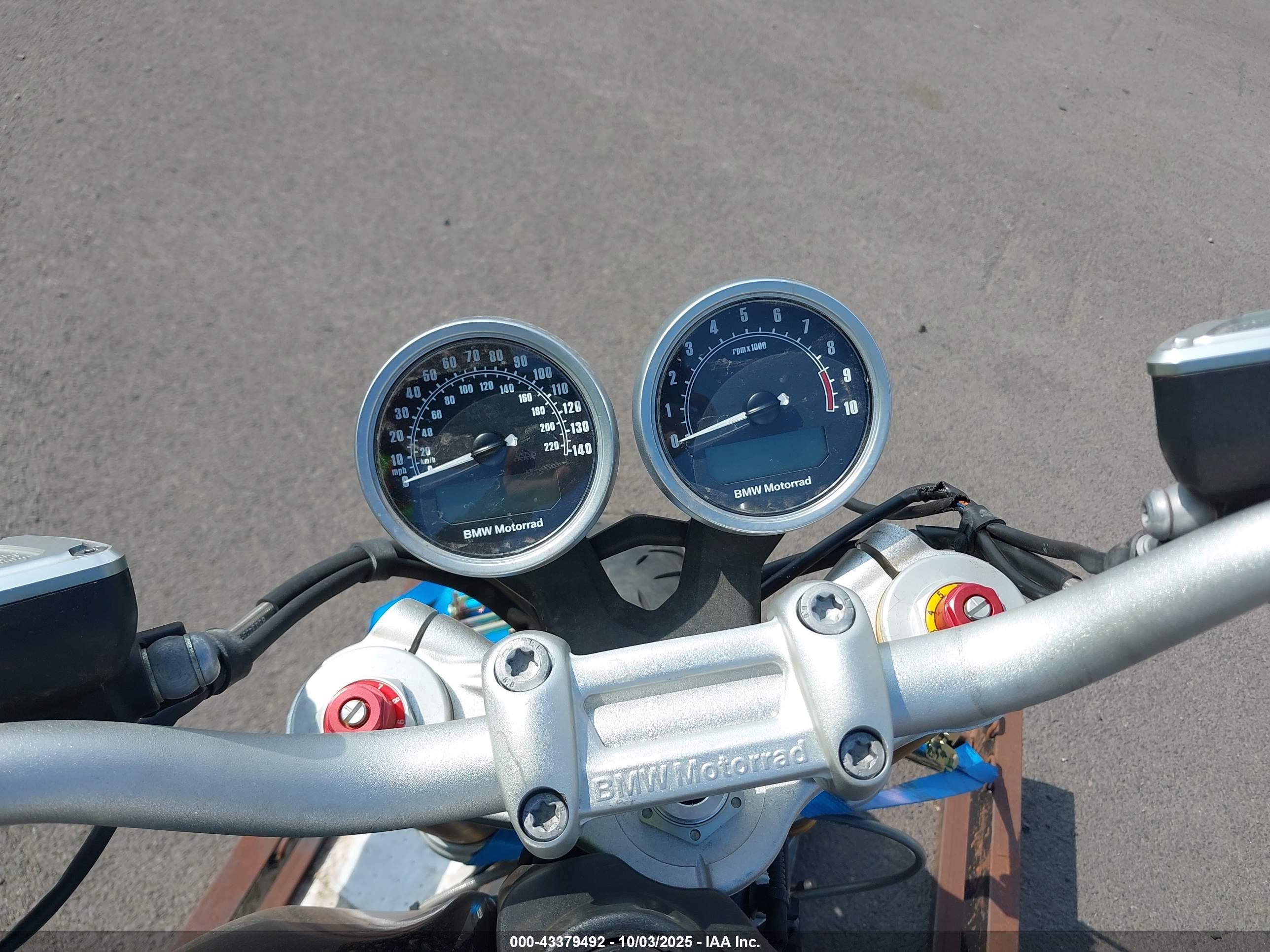 BMW R image 7