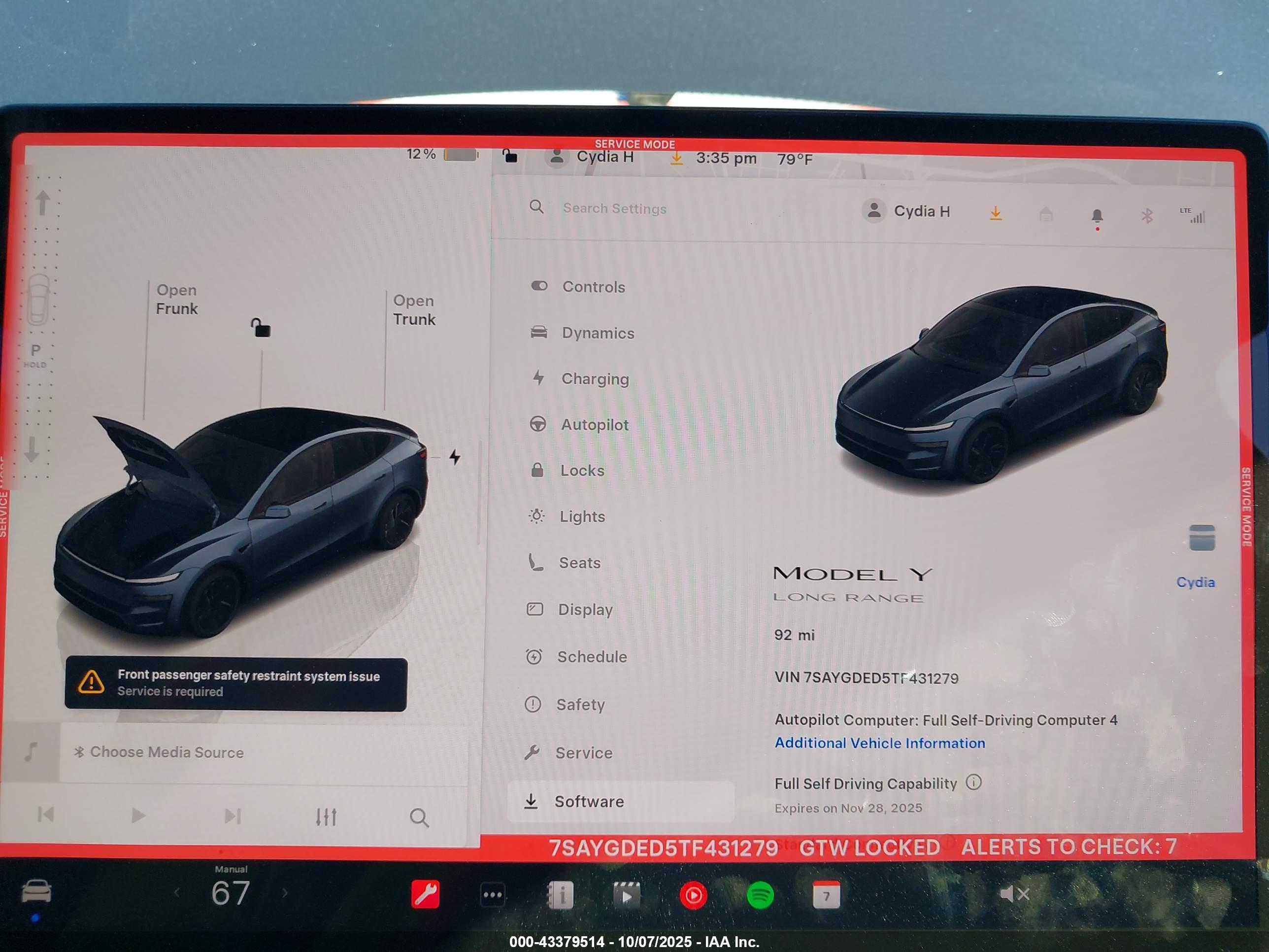 TESLA MODEL image 7