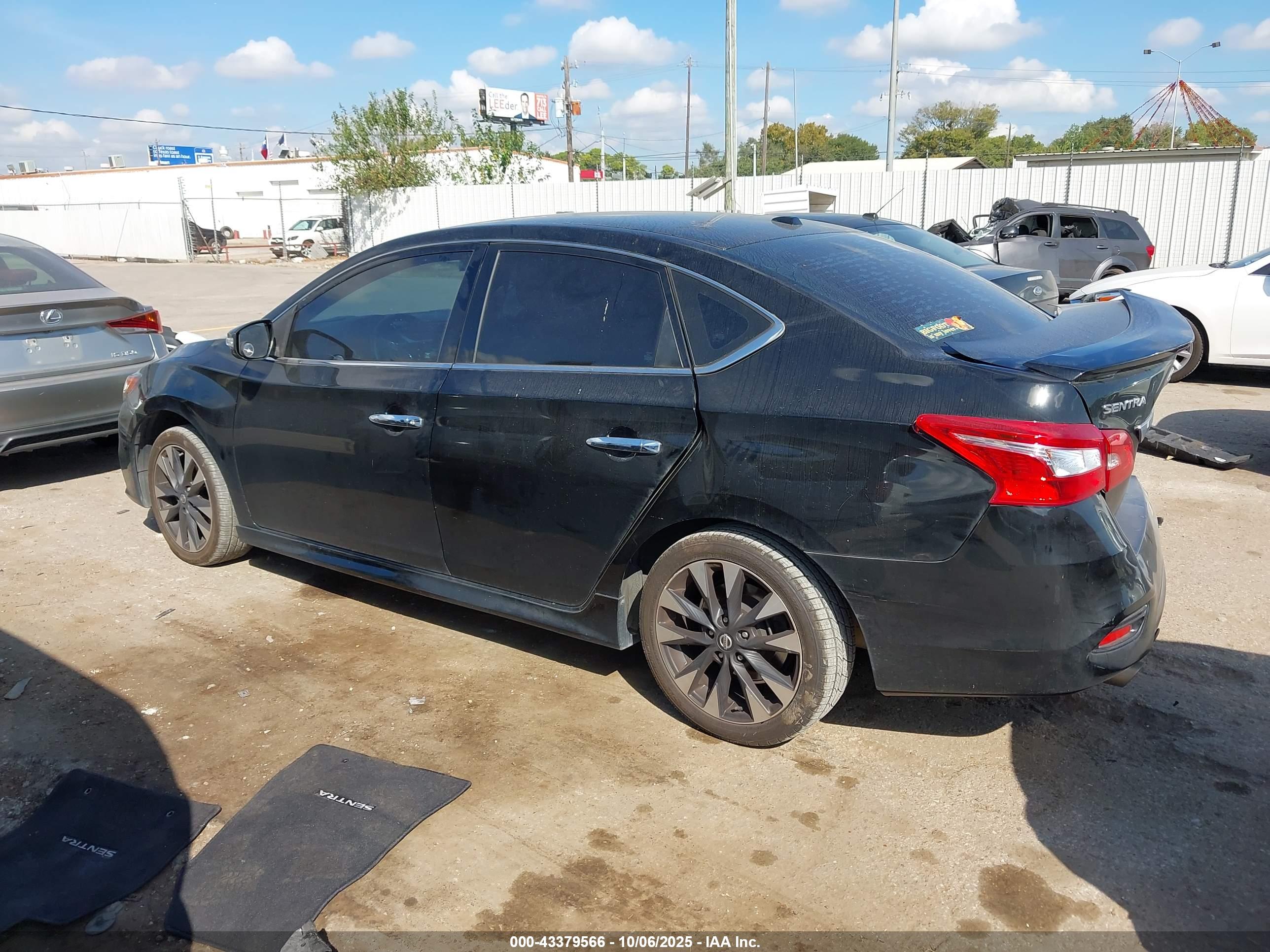 NISSAN SENTRA image 3