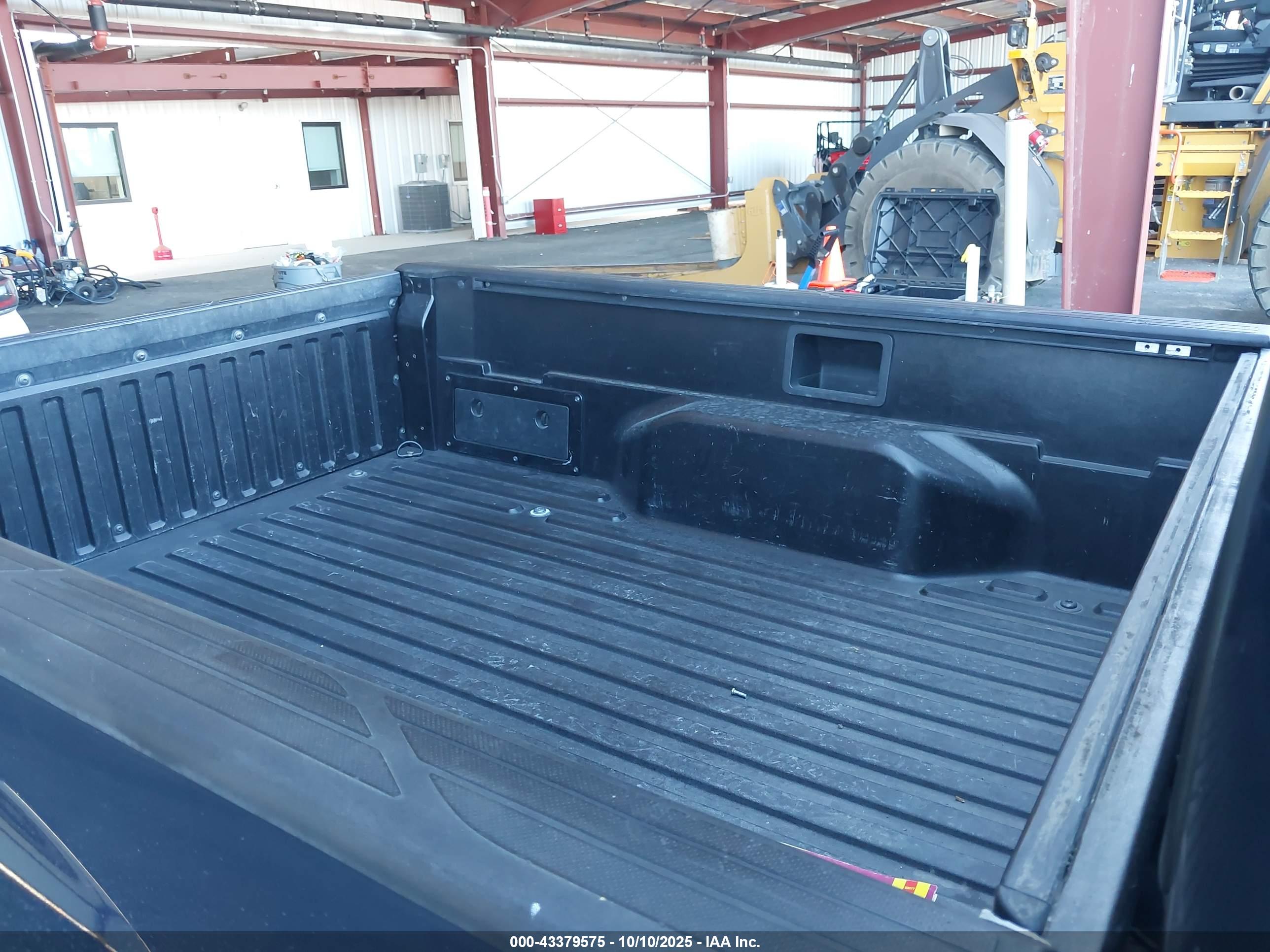 TOYOTA TACOMA image 8