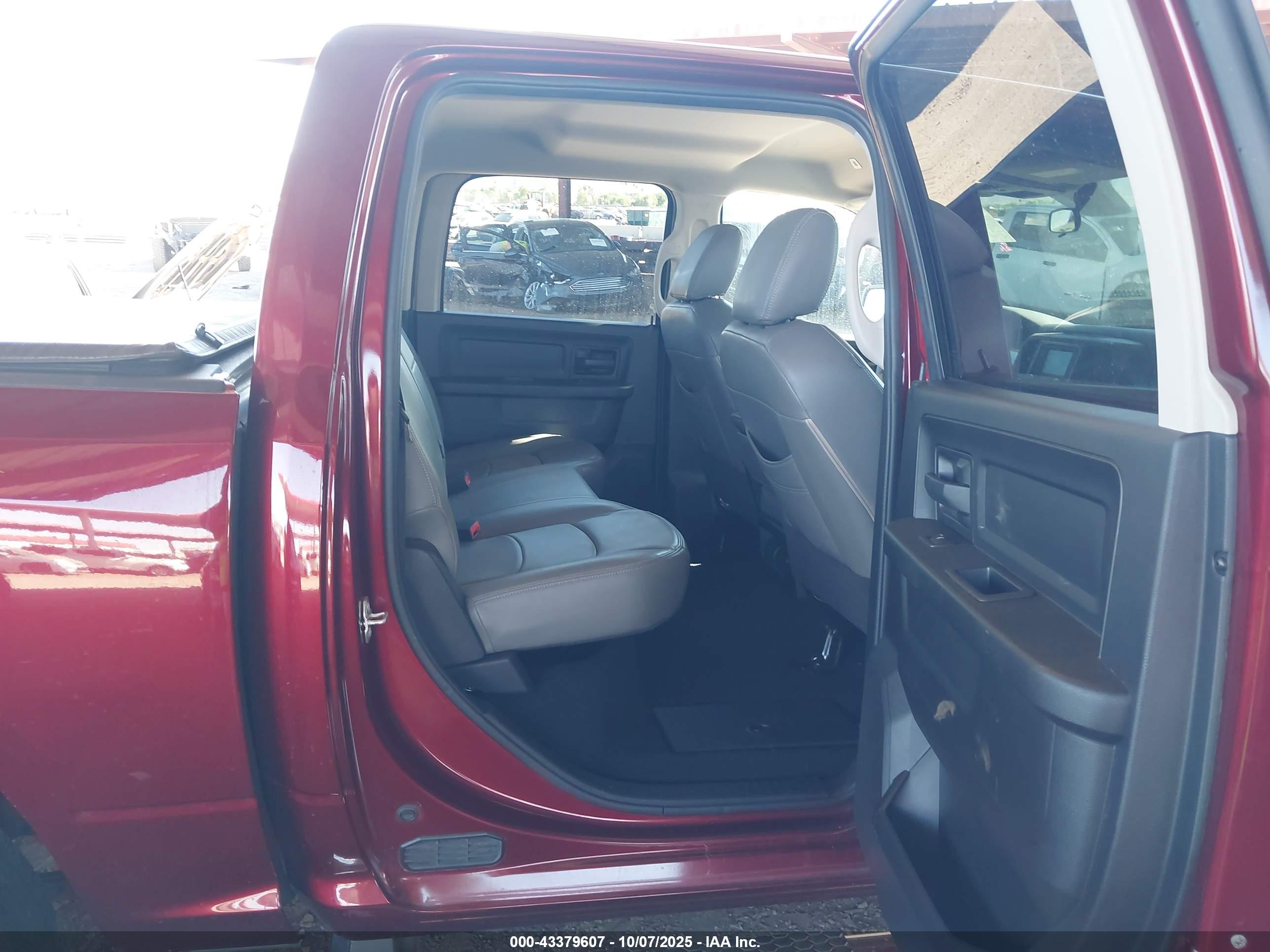 RAM 1500 image 8