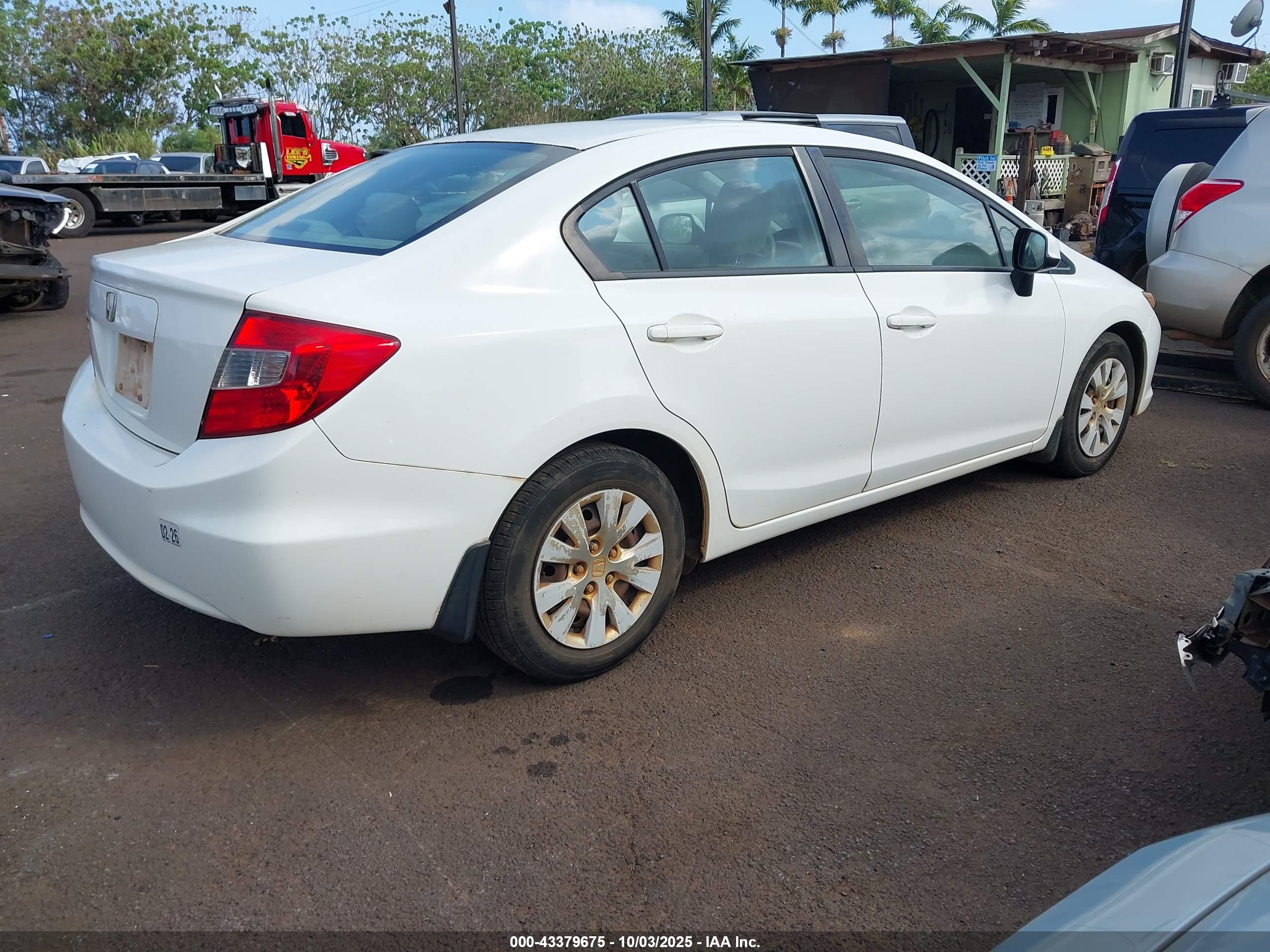 HONDA CIVIC image 4