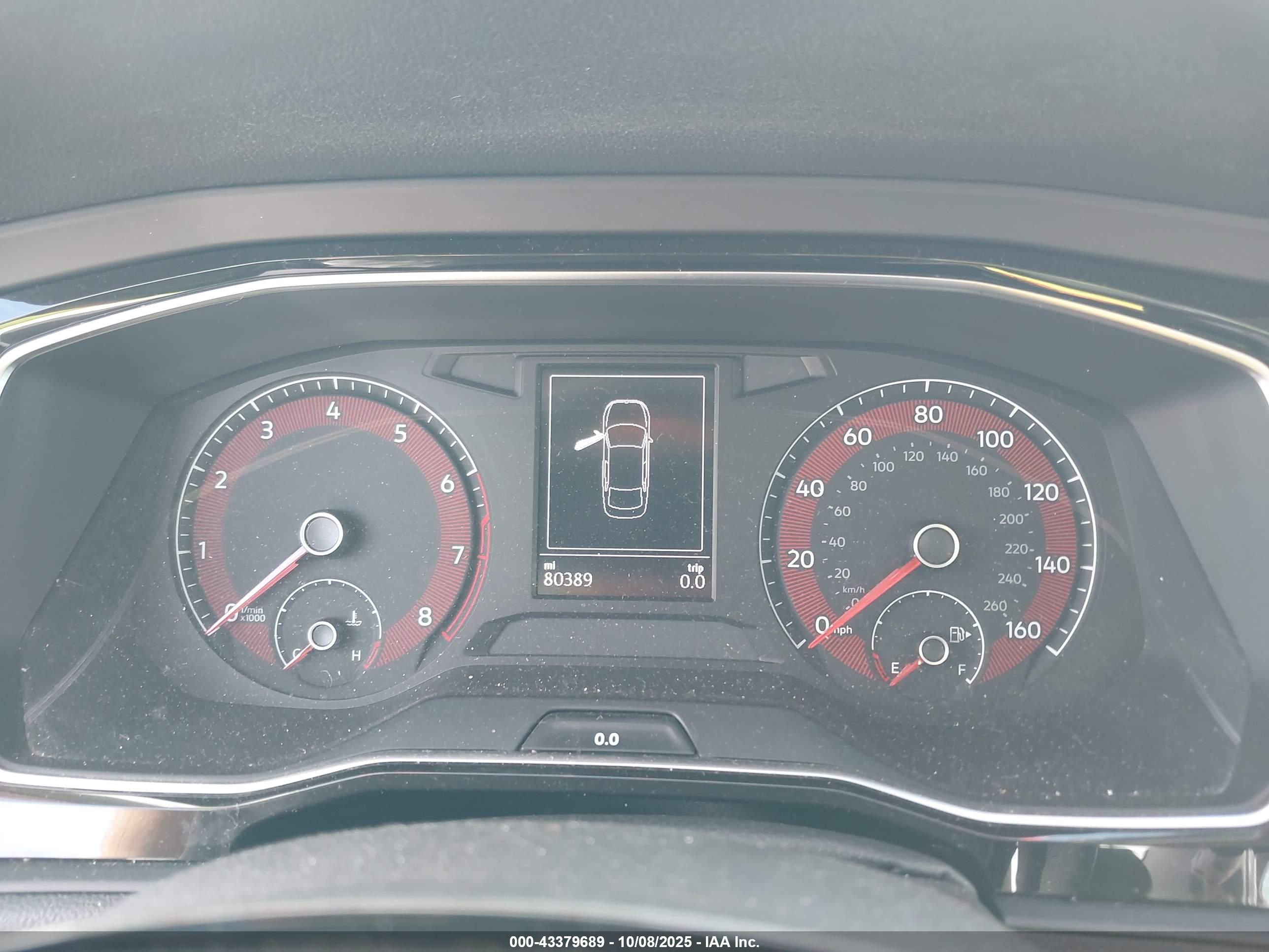VOLKSWAGEN JETTA image 7