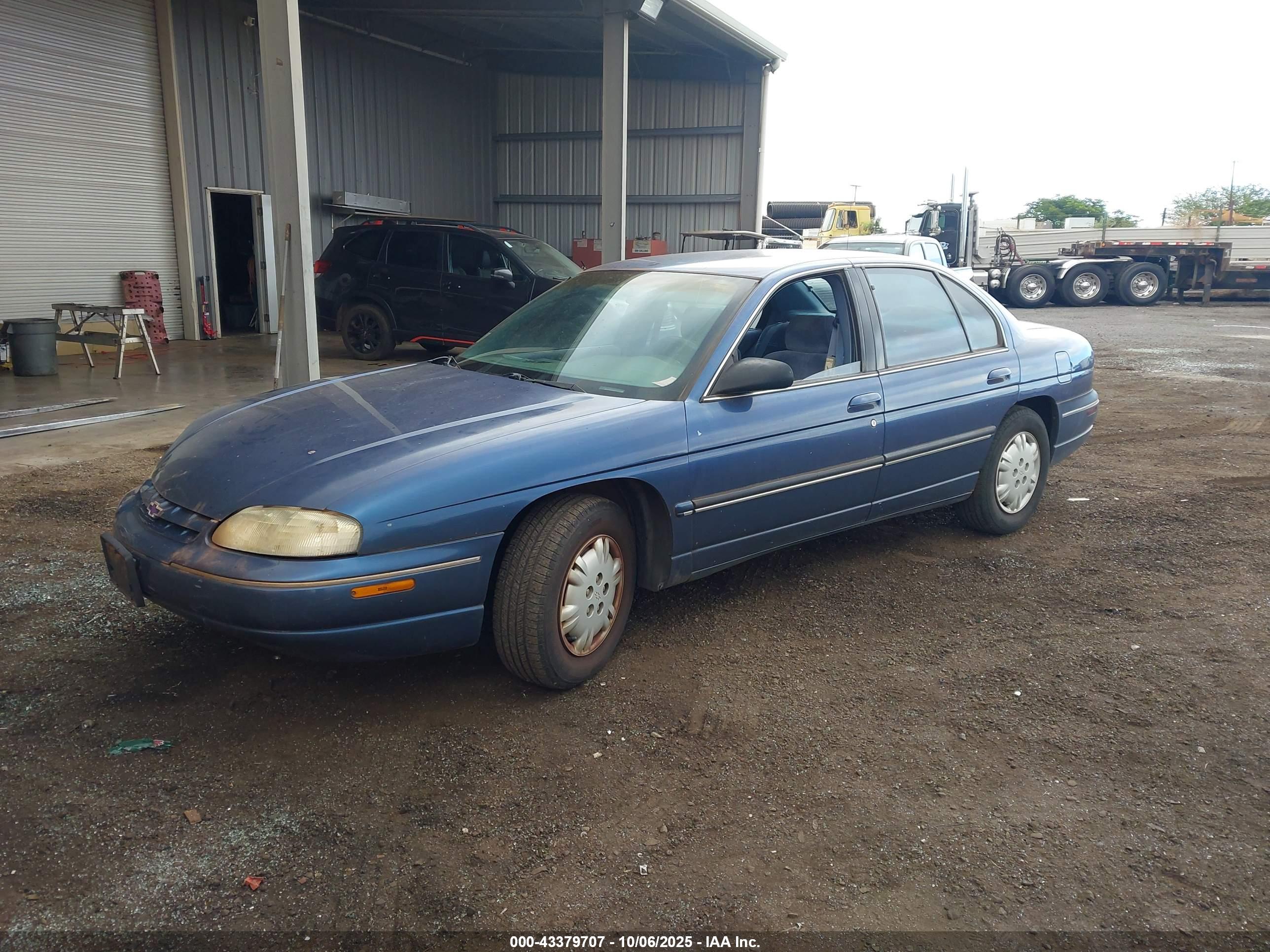 CHEVROLET LUMINA image 2