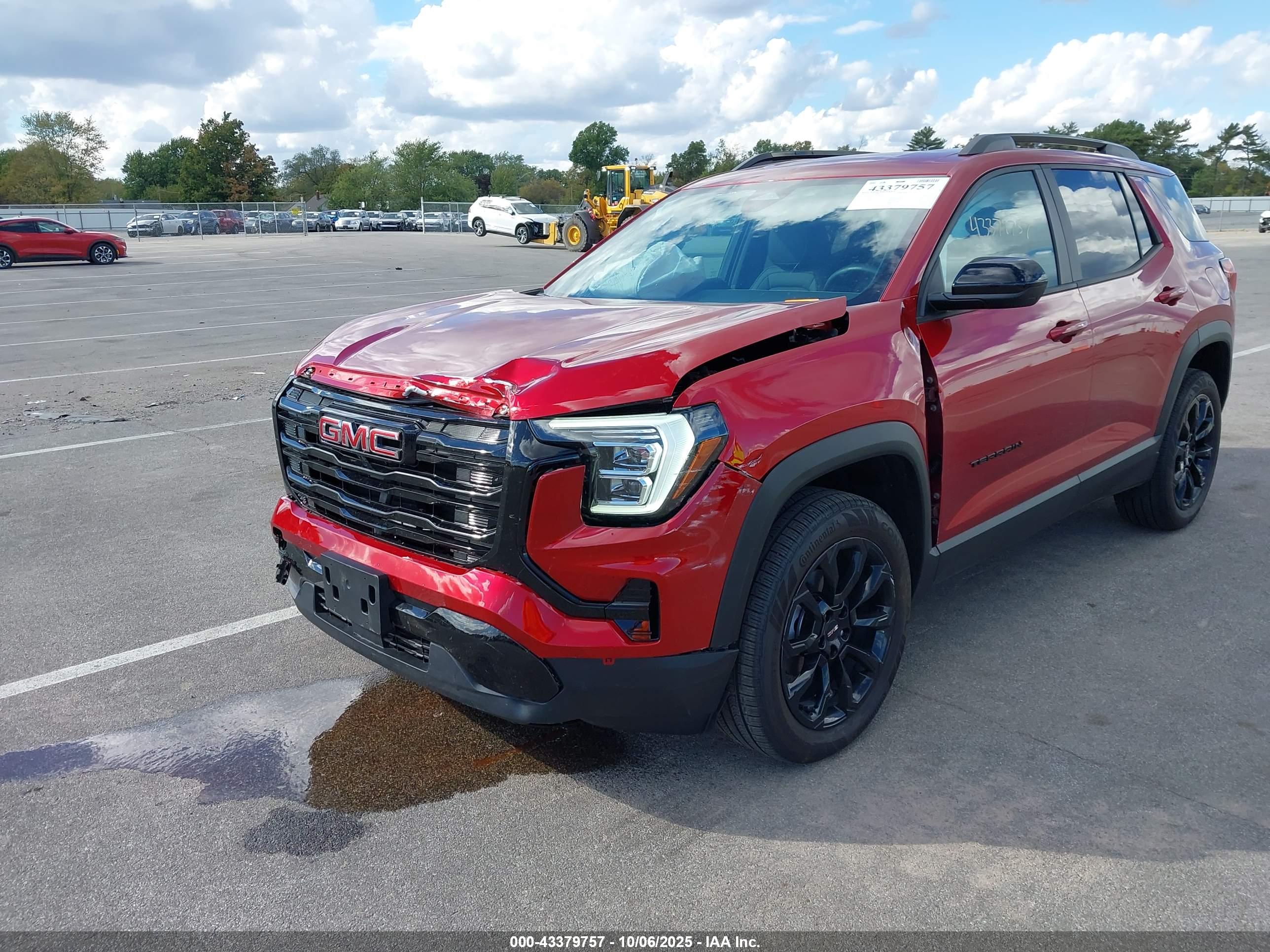 GMC TERRAIN image 6