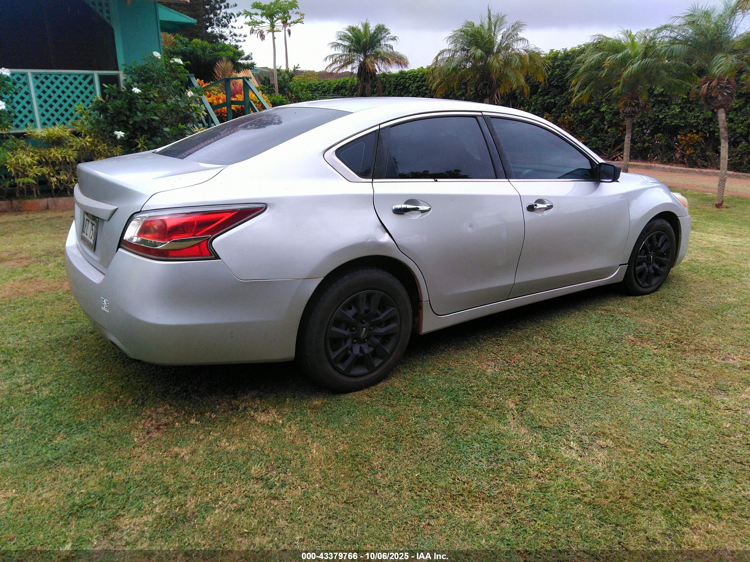 NISSAN ALTIMA image 4