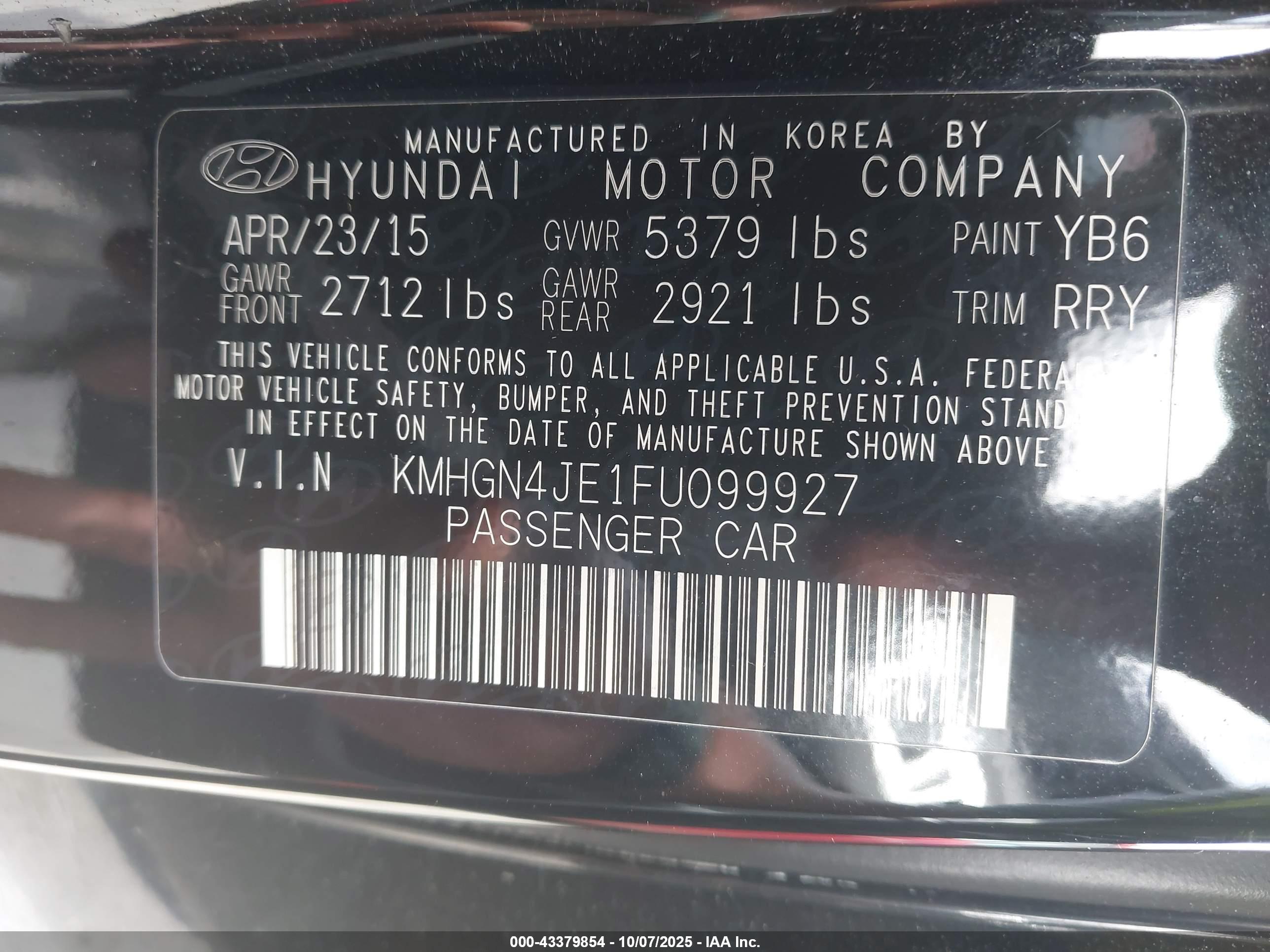 HYUNDAI GENESIS image 9