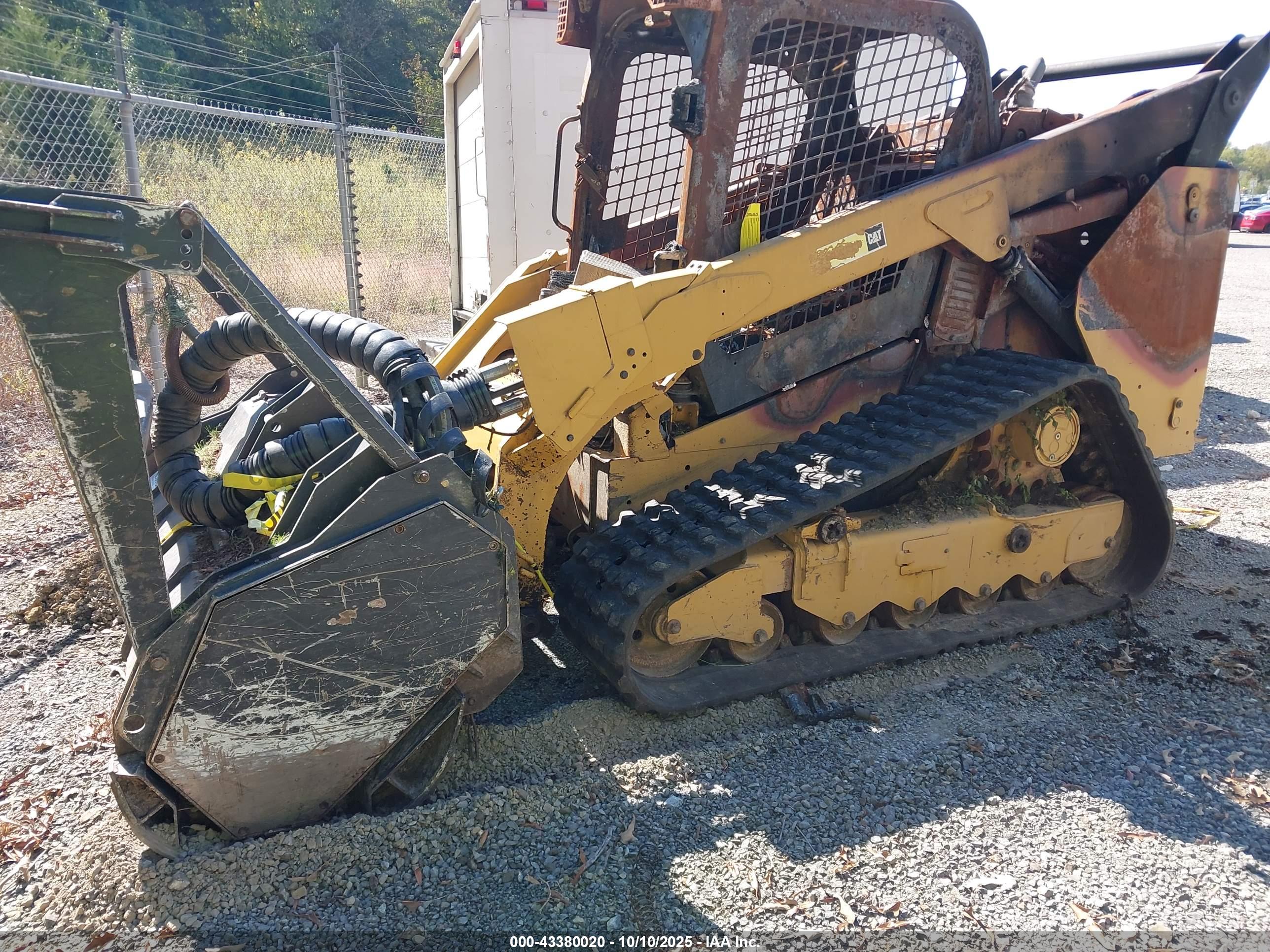 CATERPILLAR 299D2 image 2