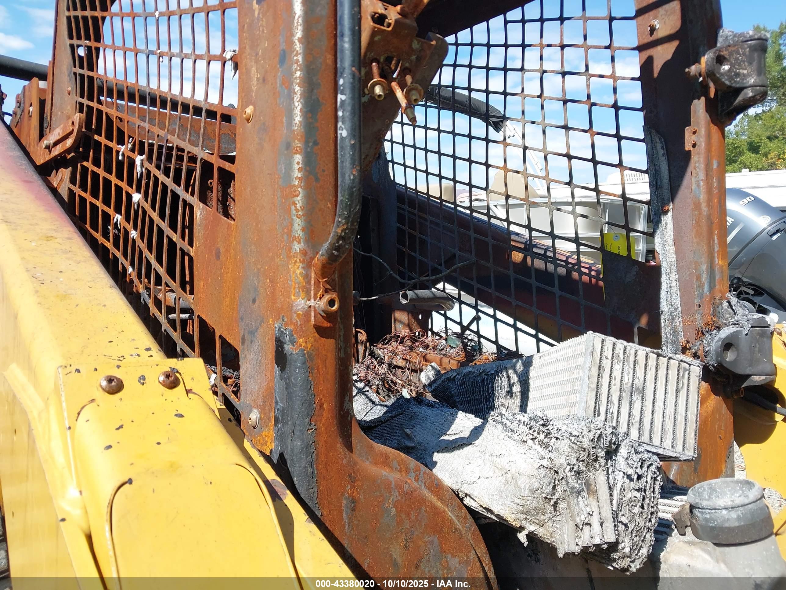 CATERPILLAR 299D2 image 9