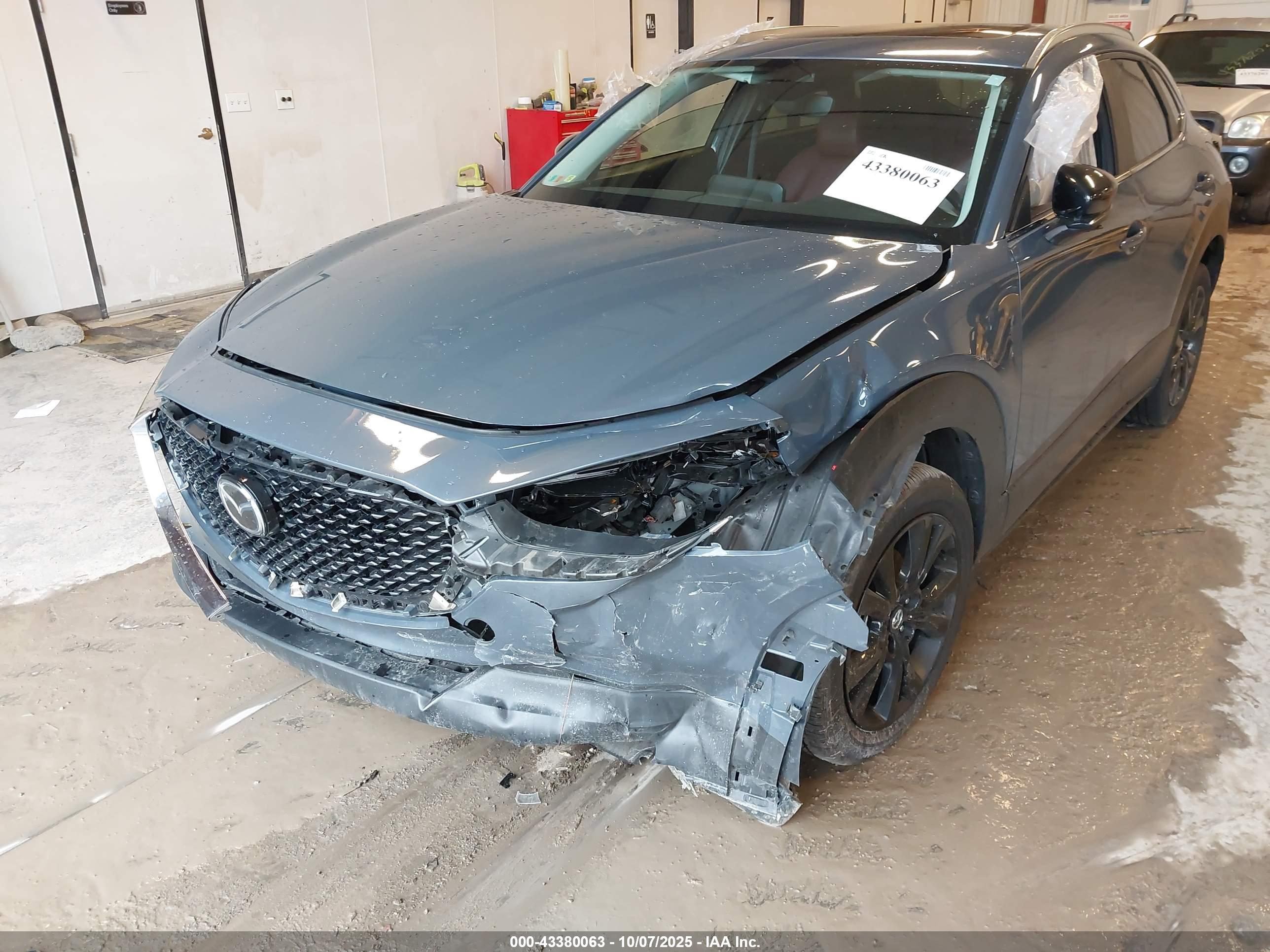MAZDA CX-30 image 6