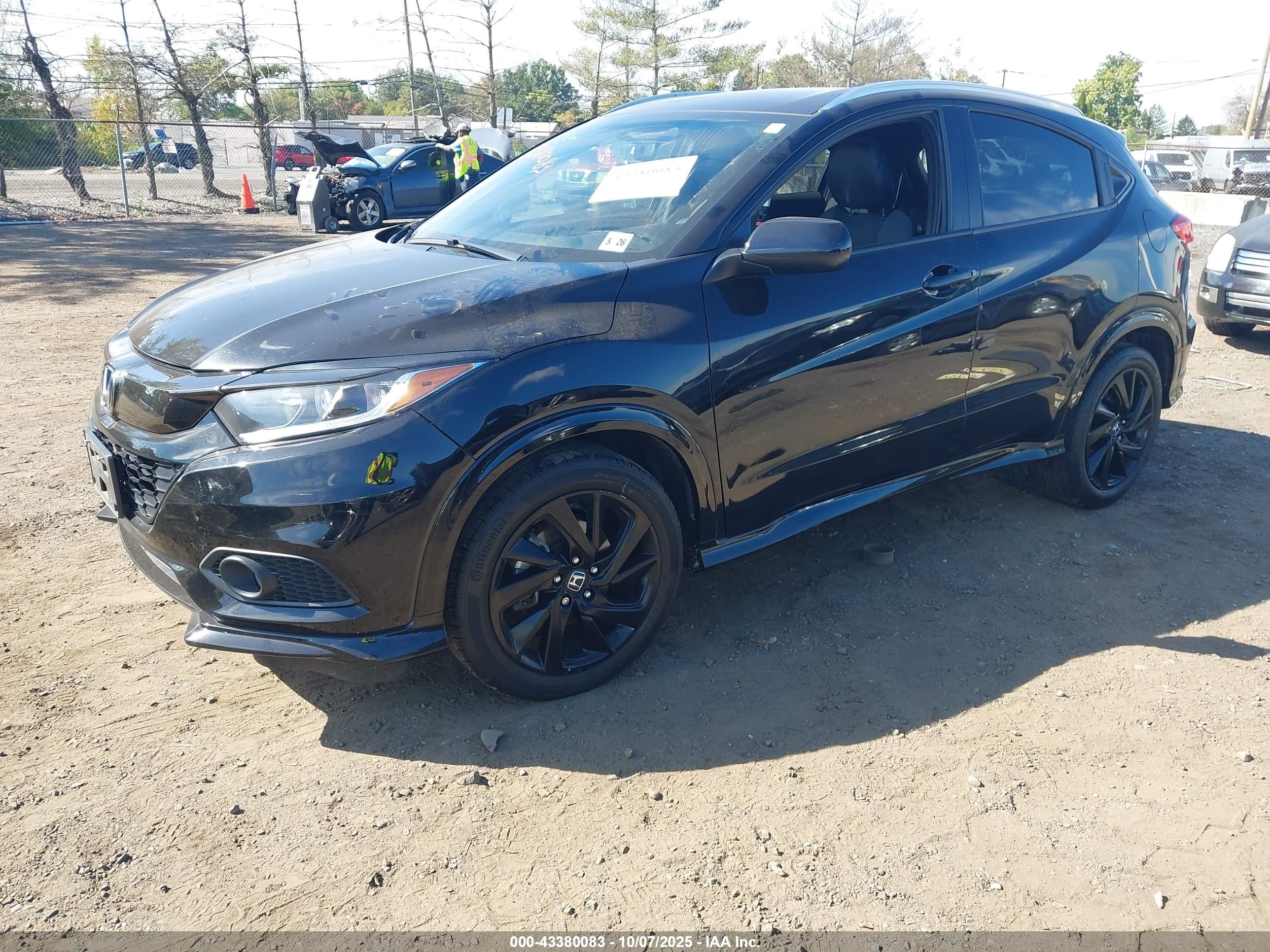 HONDA HR-V image 2