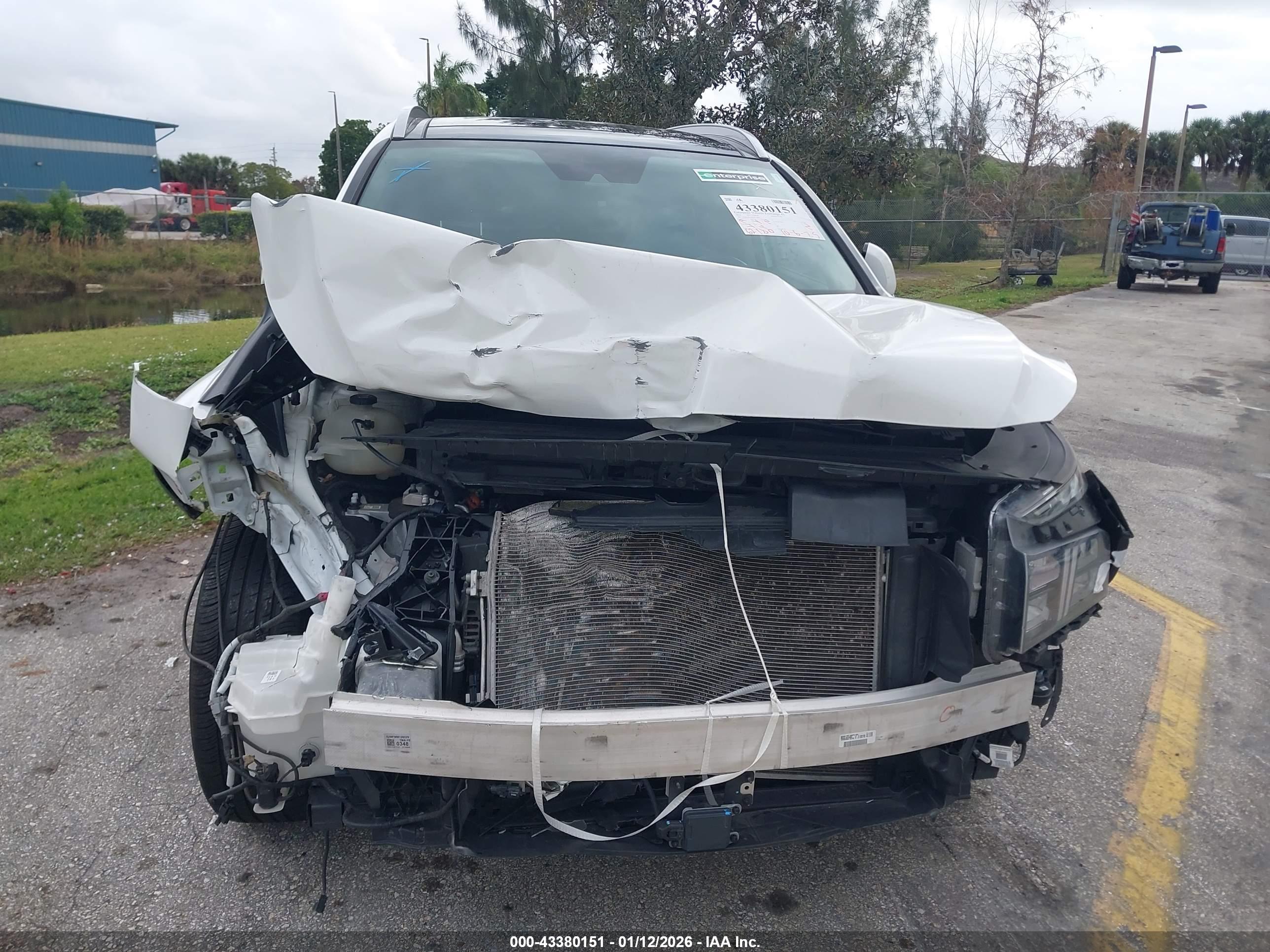 HYUNDAI SANTA image 6