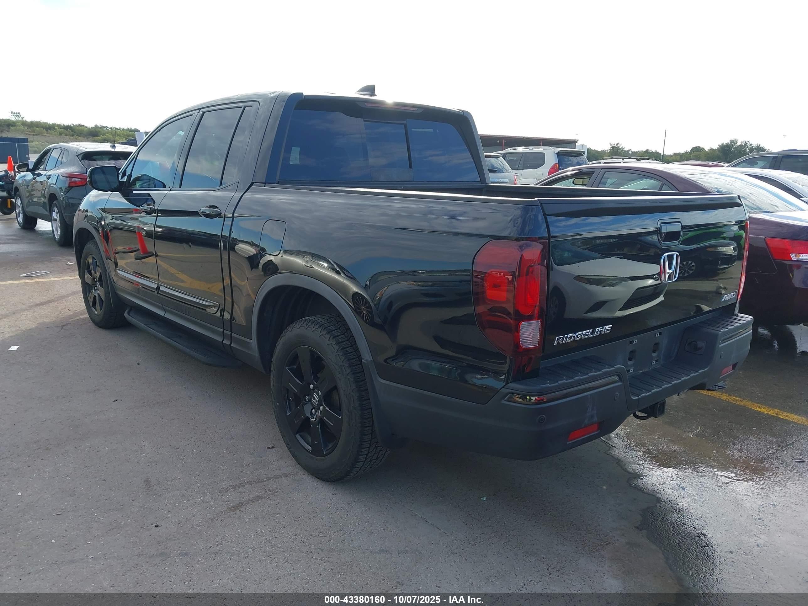 HONDA RIDGELINE image 3